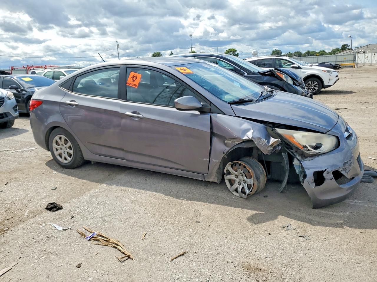 2014 Hyundai Accent Gls Gray vin: KMHCT4AE7EU743739