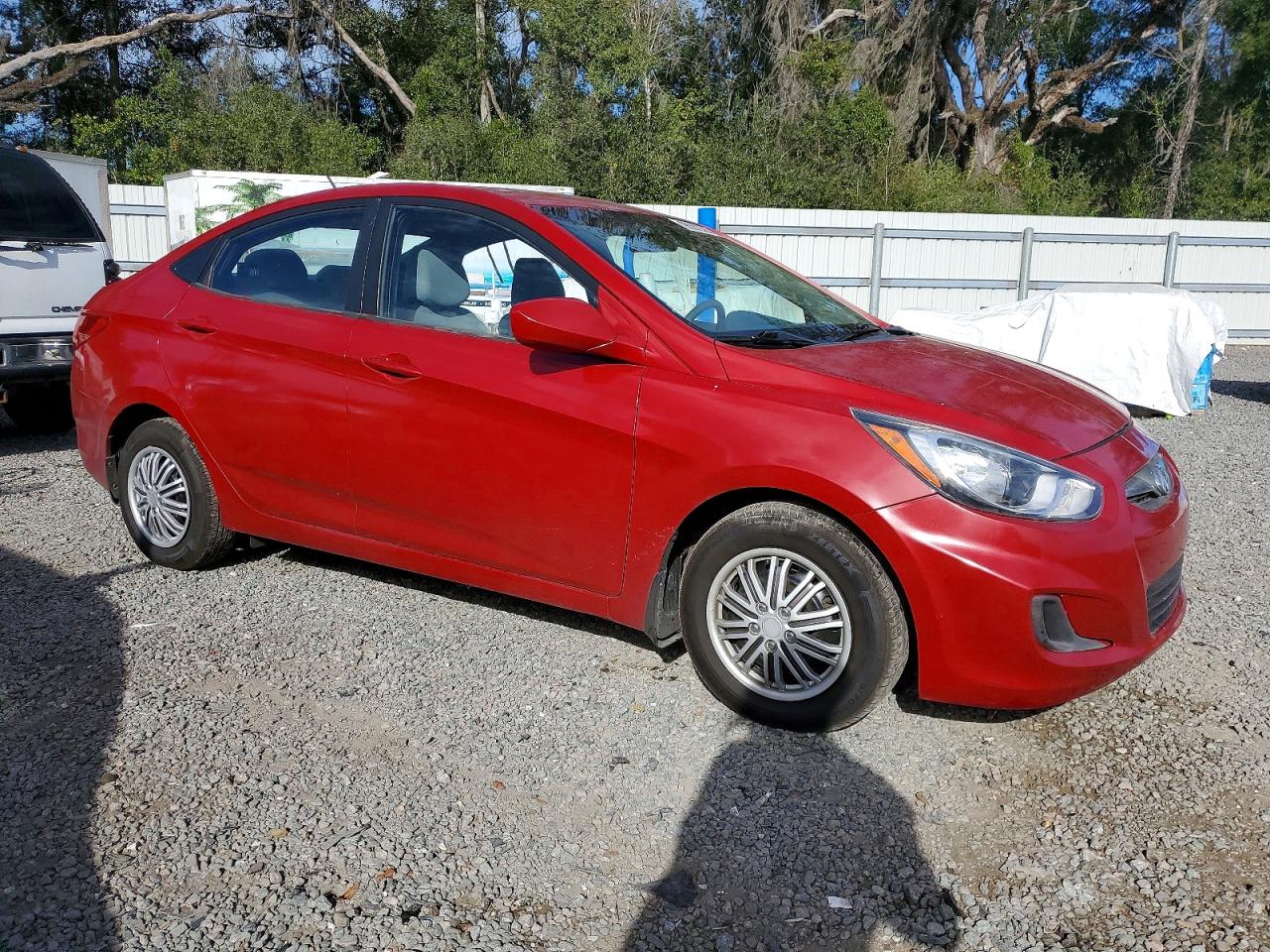 2014 Hyundai Accent Gls Красный vin: KMHCT4AE7EU755776