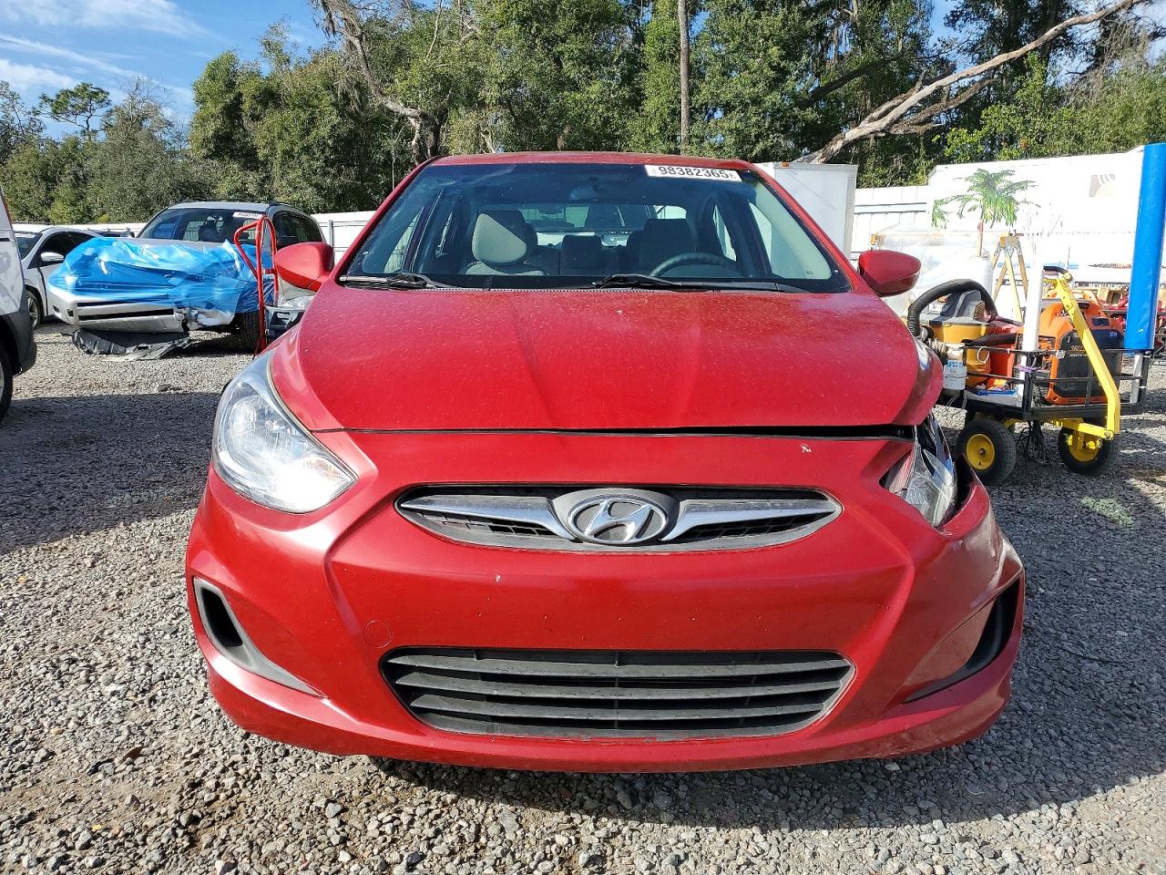 2014 Hyundai Accent Gls Красный vin: KMHCT4AE7EU755776