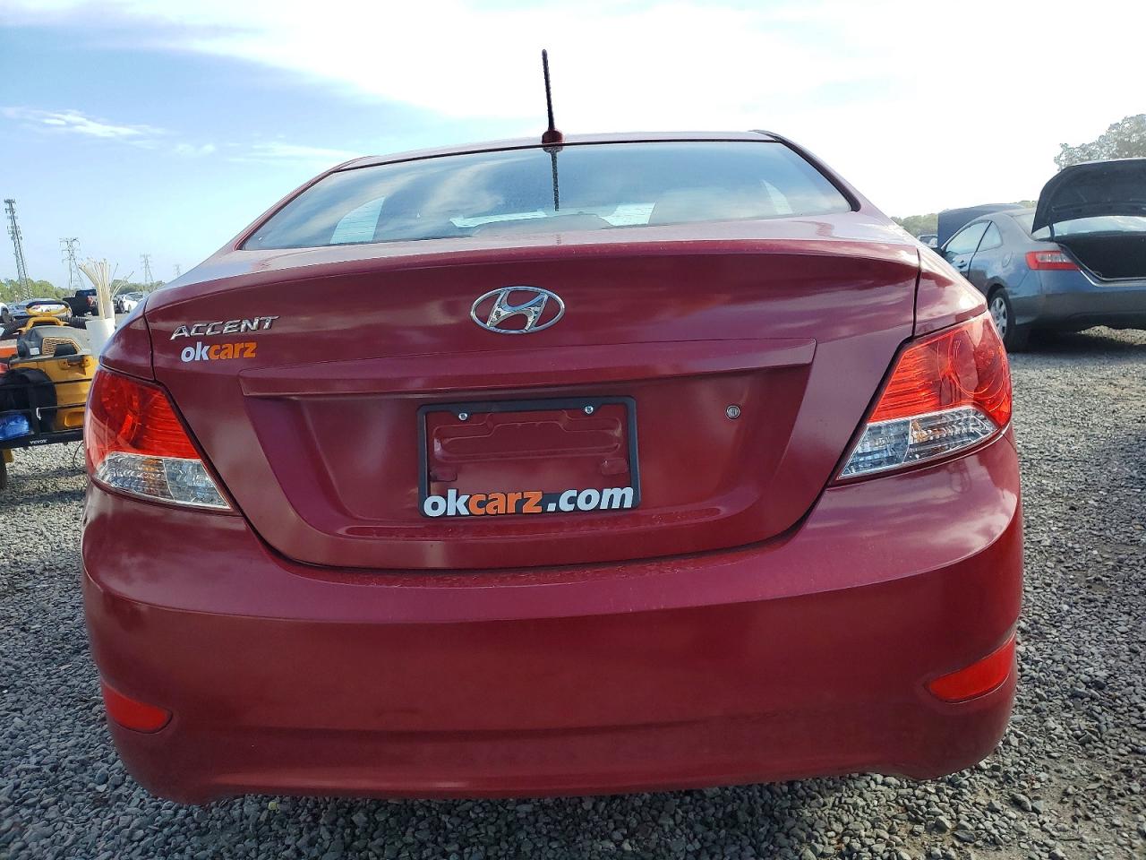 2014 Hyundai Accent Gls Красный vin: KMHCT4AE7EU755776
