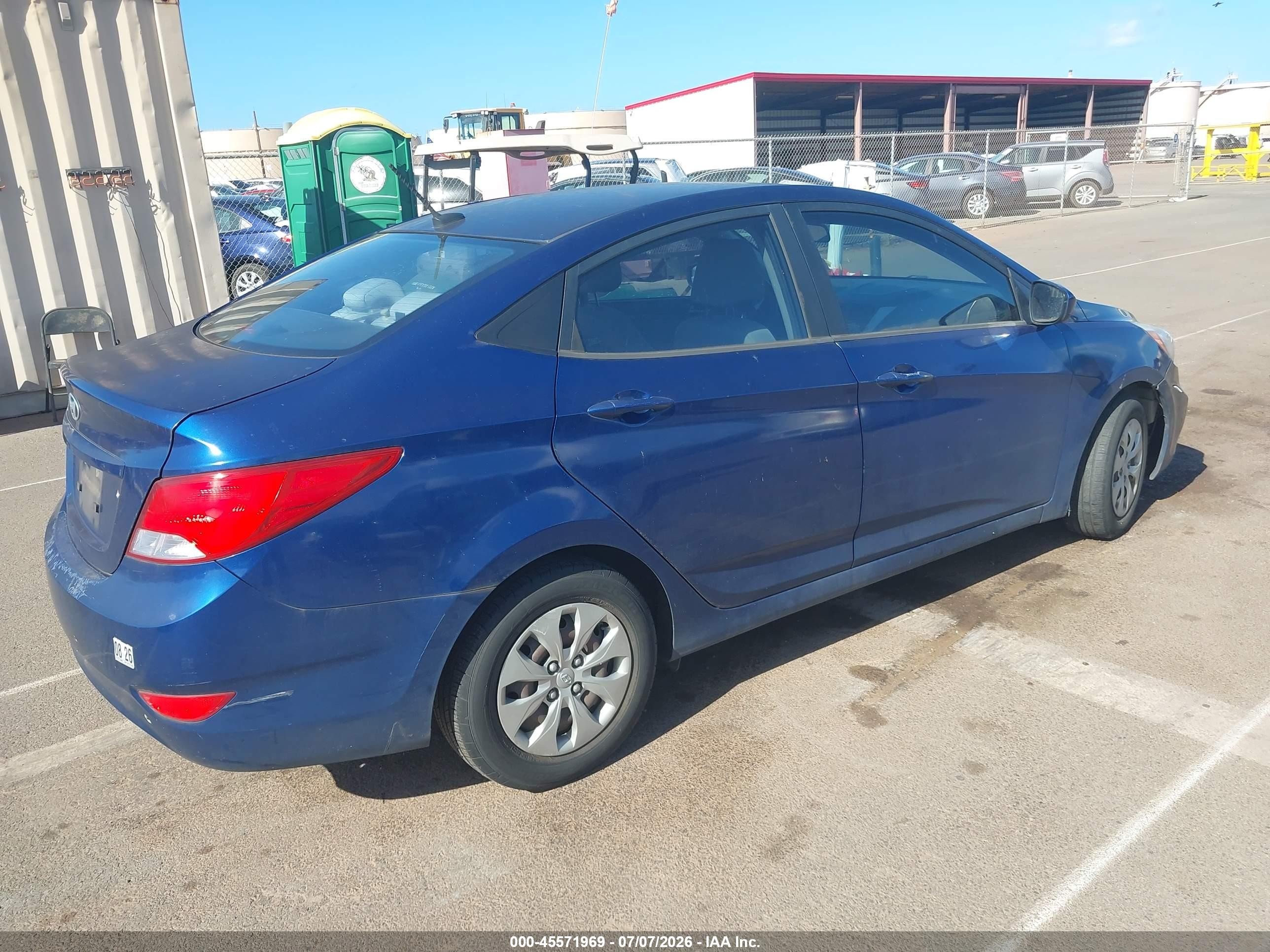 2015 Hyundai Accent Gls Blue vin: KMHCT4AE7FU793638