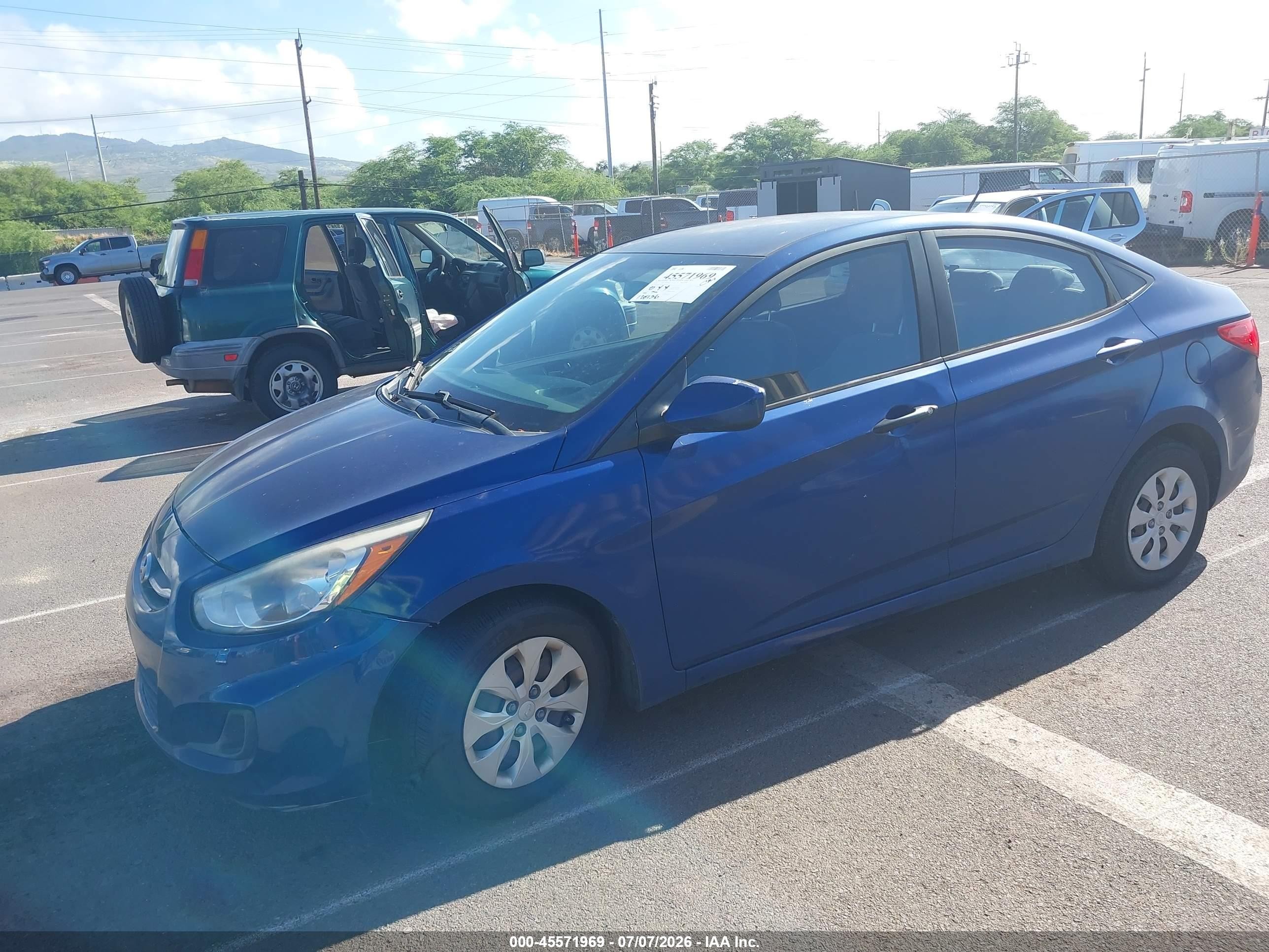 2015 Hyundai Accent Gls Blue vin: KMHCT4AE7FU793638