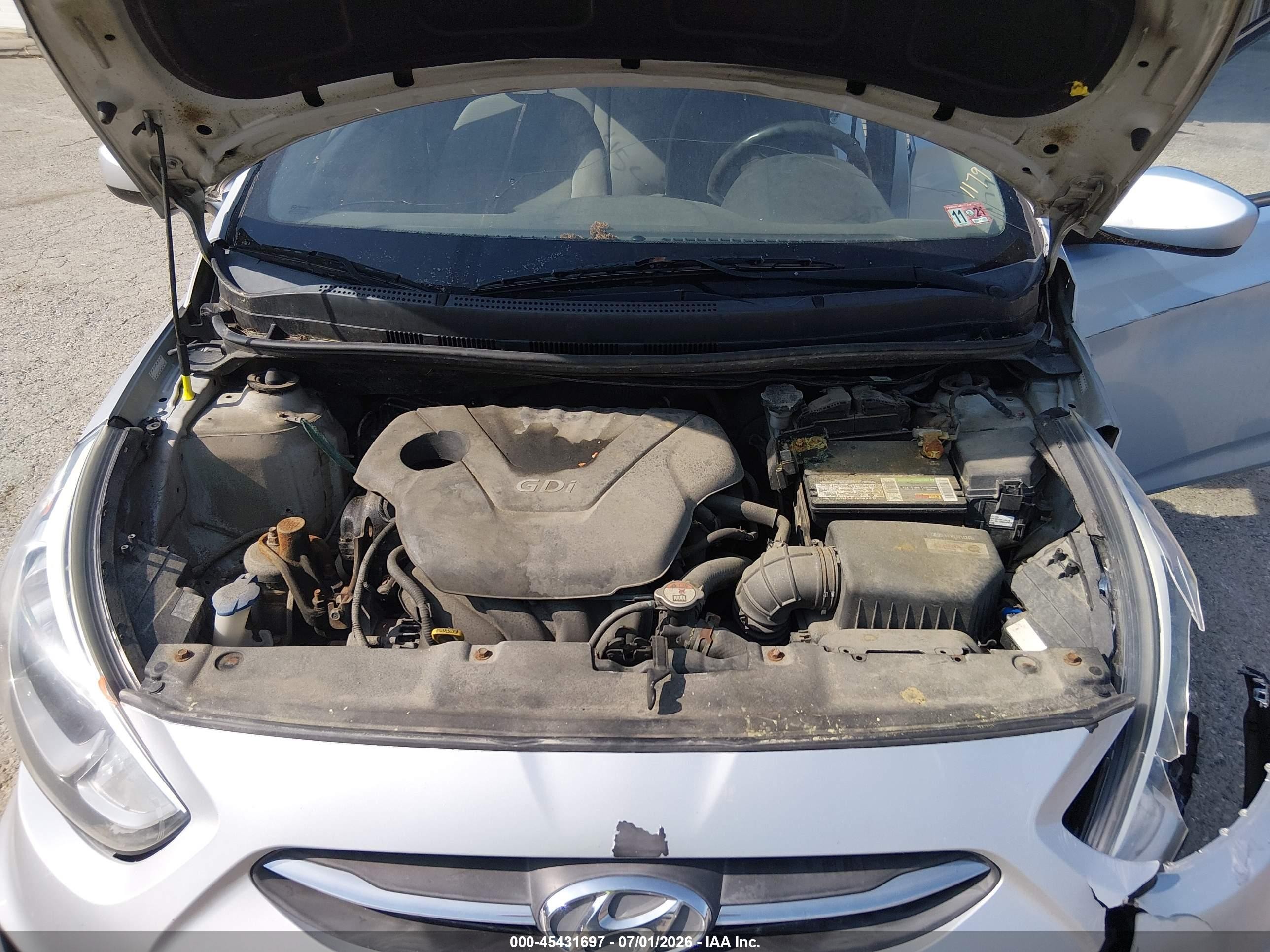 2015 Hyundai Accent Gls Silver vin: KMHCT4AE7FU908223