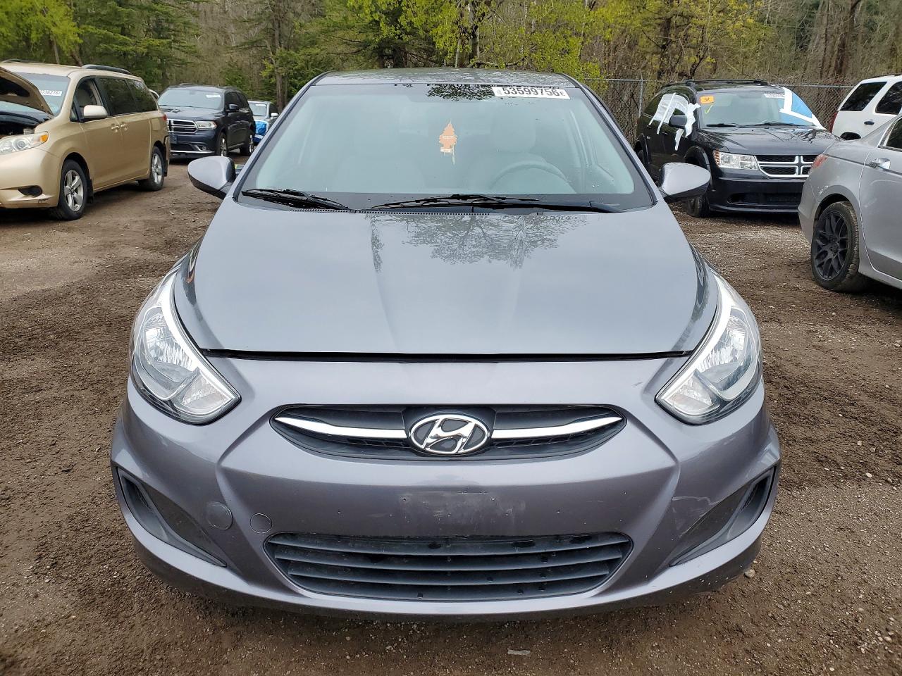 2015 Hyundai Accent Gray vin: KMHCT4AE7FU932148