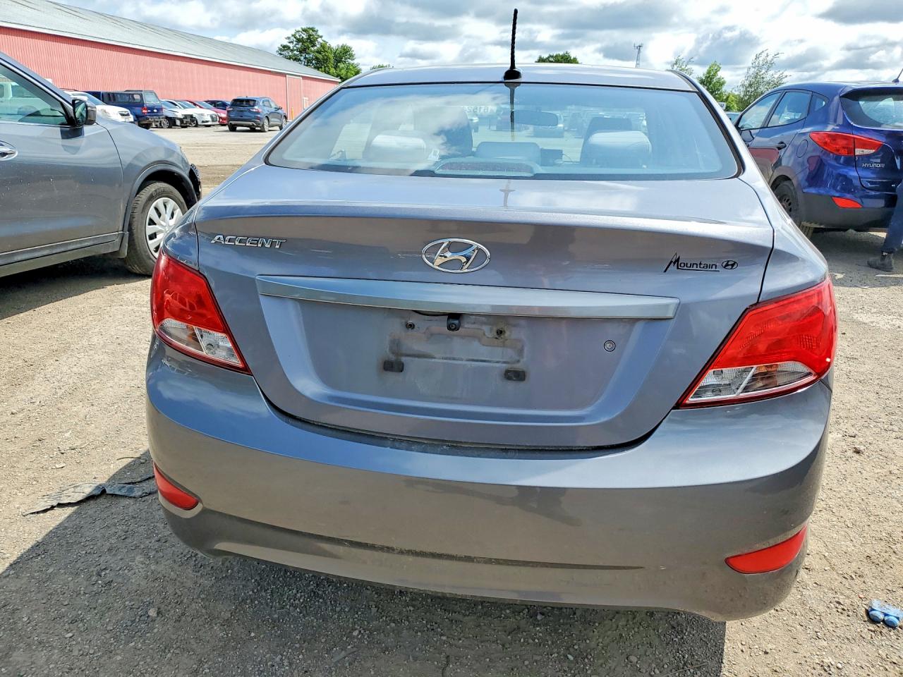 2015 Hyundai Accent Gls Gray vin: KMHCT4AE7FU938886