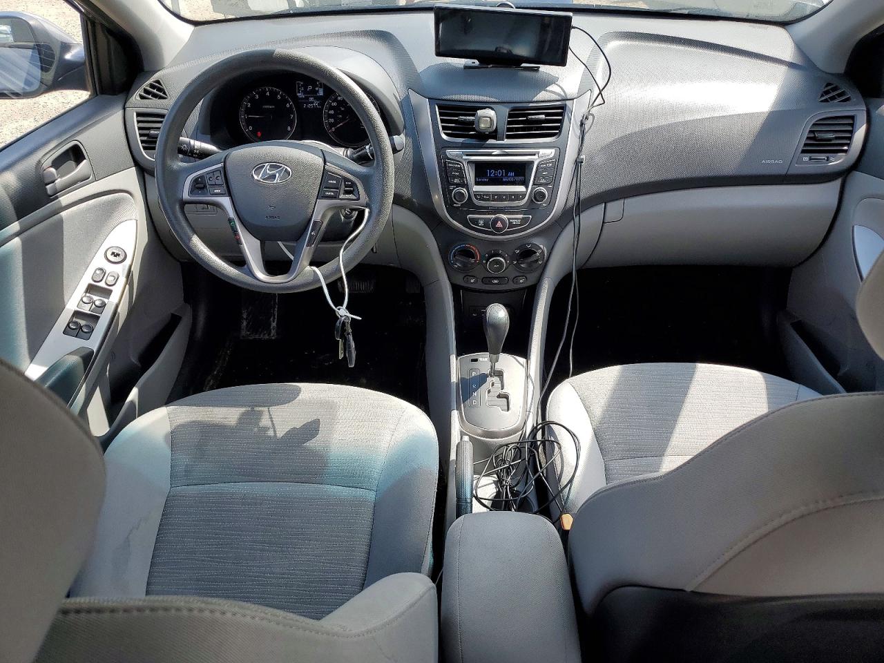 2015 Hyundai Accent Gls Gray vin: KMHCT4AE7FU938886