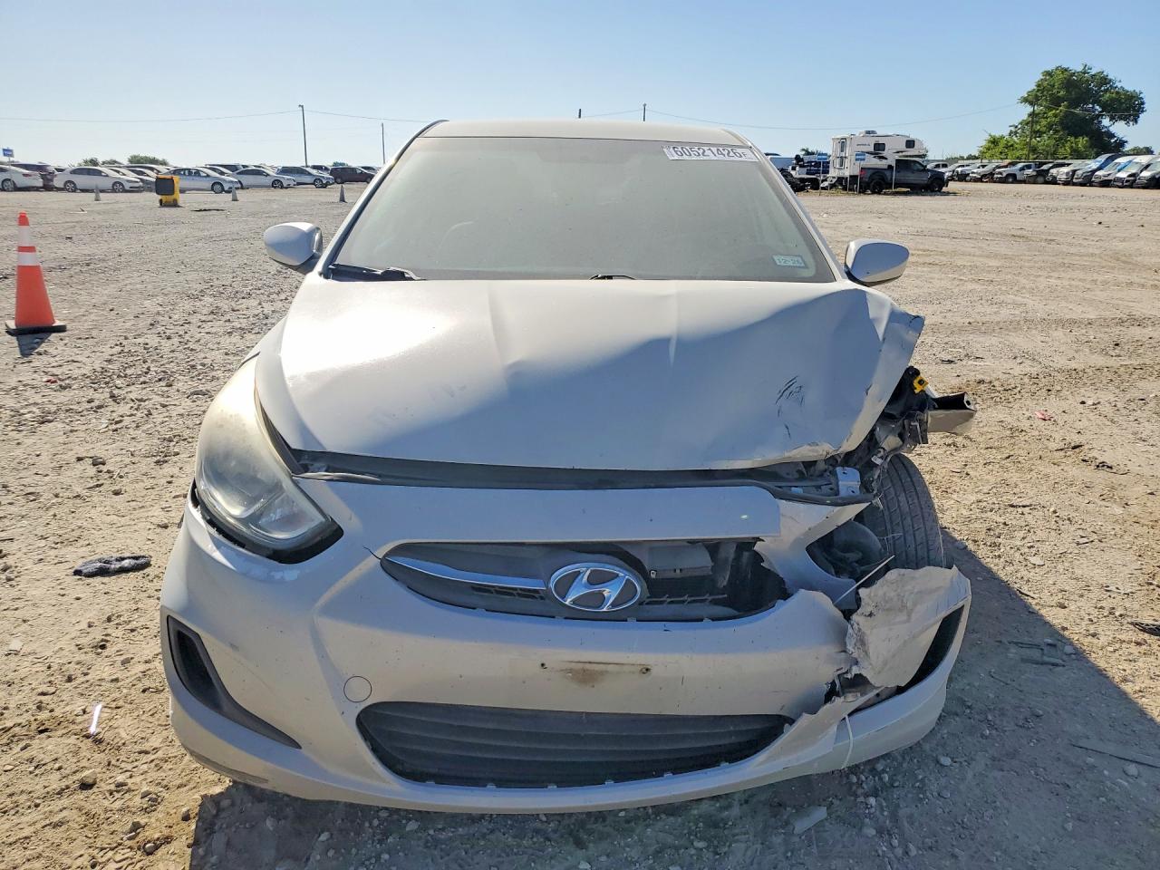 2016 Hyundai Accent Se Cream vin: KMHCT4AE7GU082328