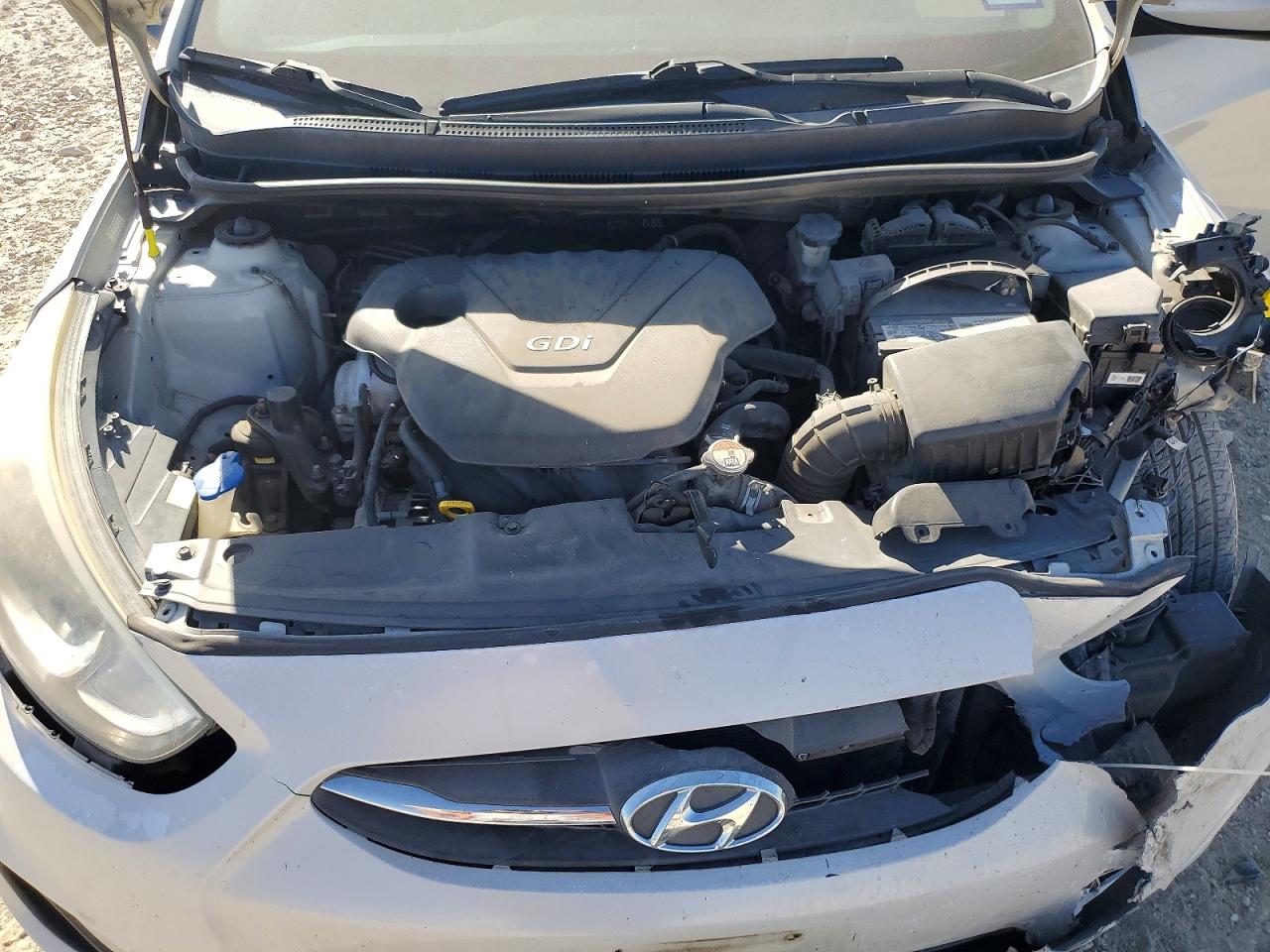 2016 Hyundai Accent Se Cream vin: KMHCT4AE7GU082328