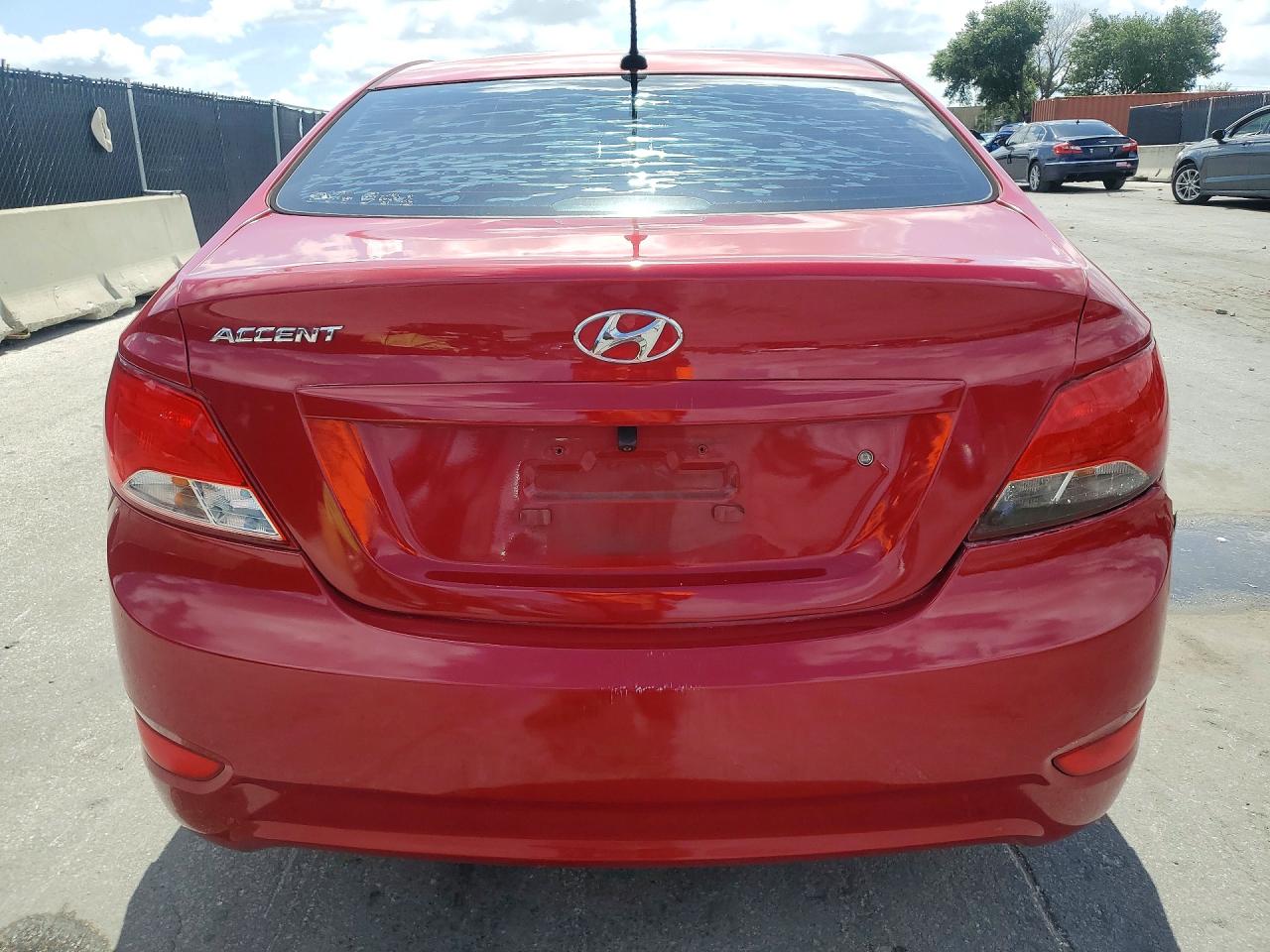 2016 Hyundai Accent Se Красный vin: KMHCT4AE7GU158419