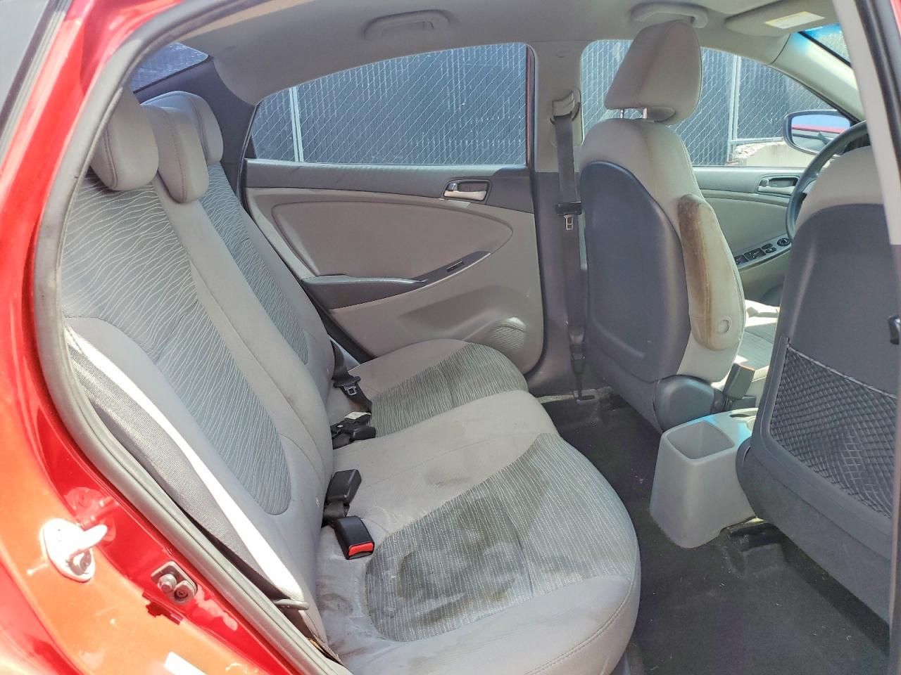 2016 Hyundai Accent Se Красный vin: KMHCT4AE7GU158419
