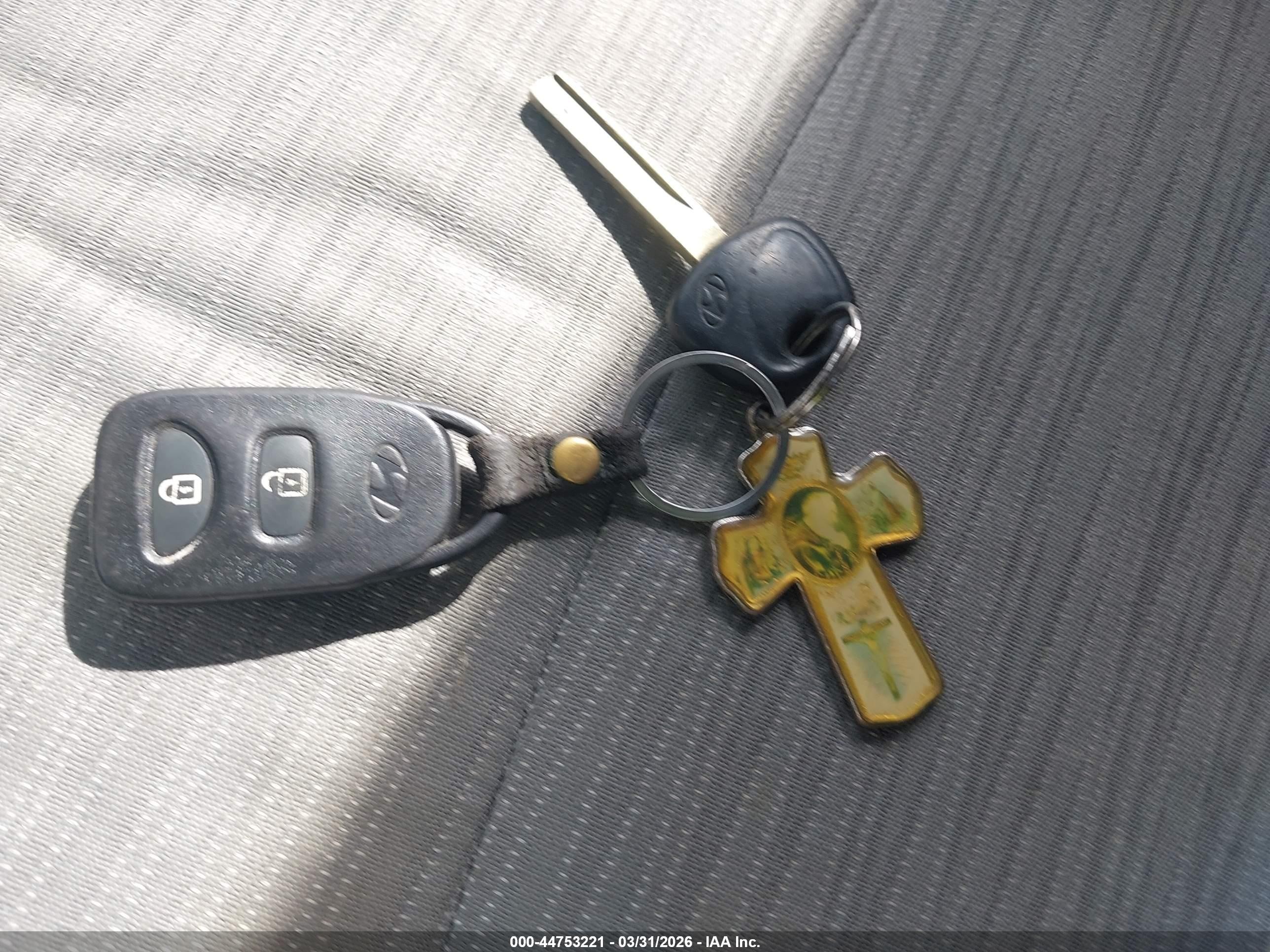 2016 Hyundai Accent Se Синий vin: KMHCT4AE7GU983473