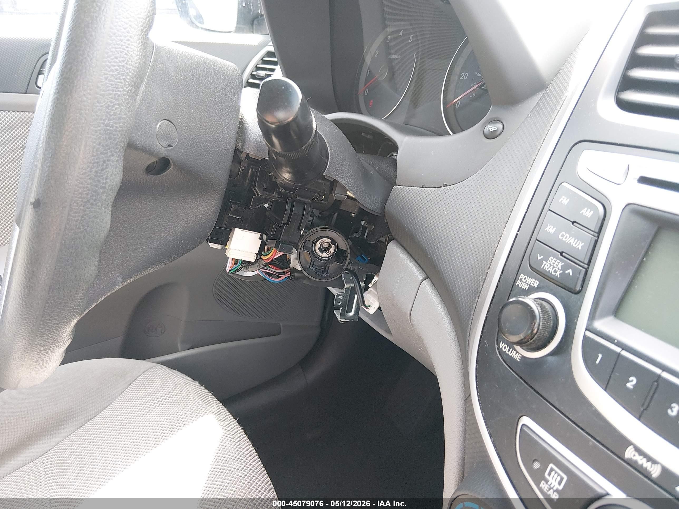 2012 Hyundai Accent Gls Gray vin: KMHCT4AE8CU045086