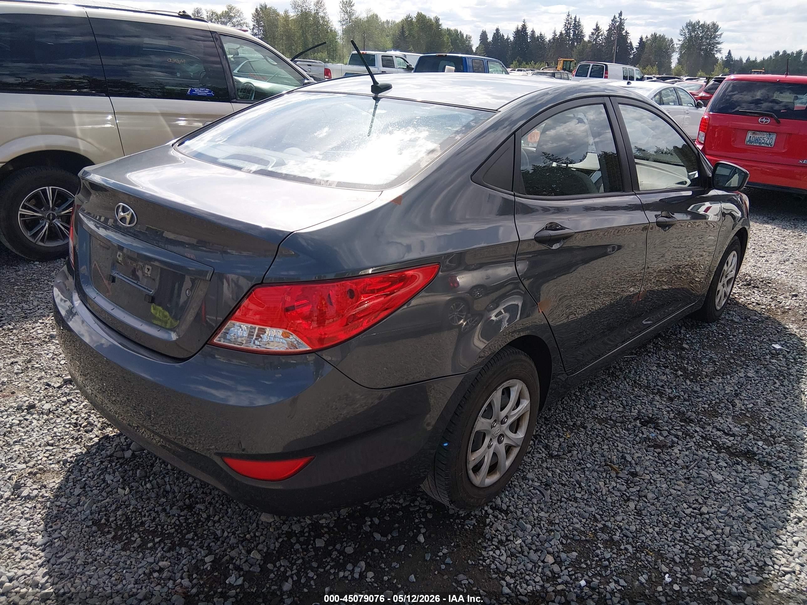 2012 Hyundai Accent Gls Gray vin: KMHCT4AE8CU045086