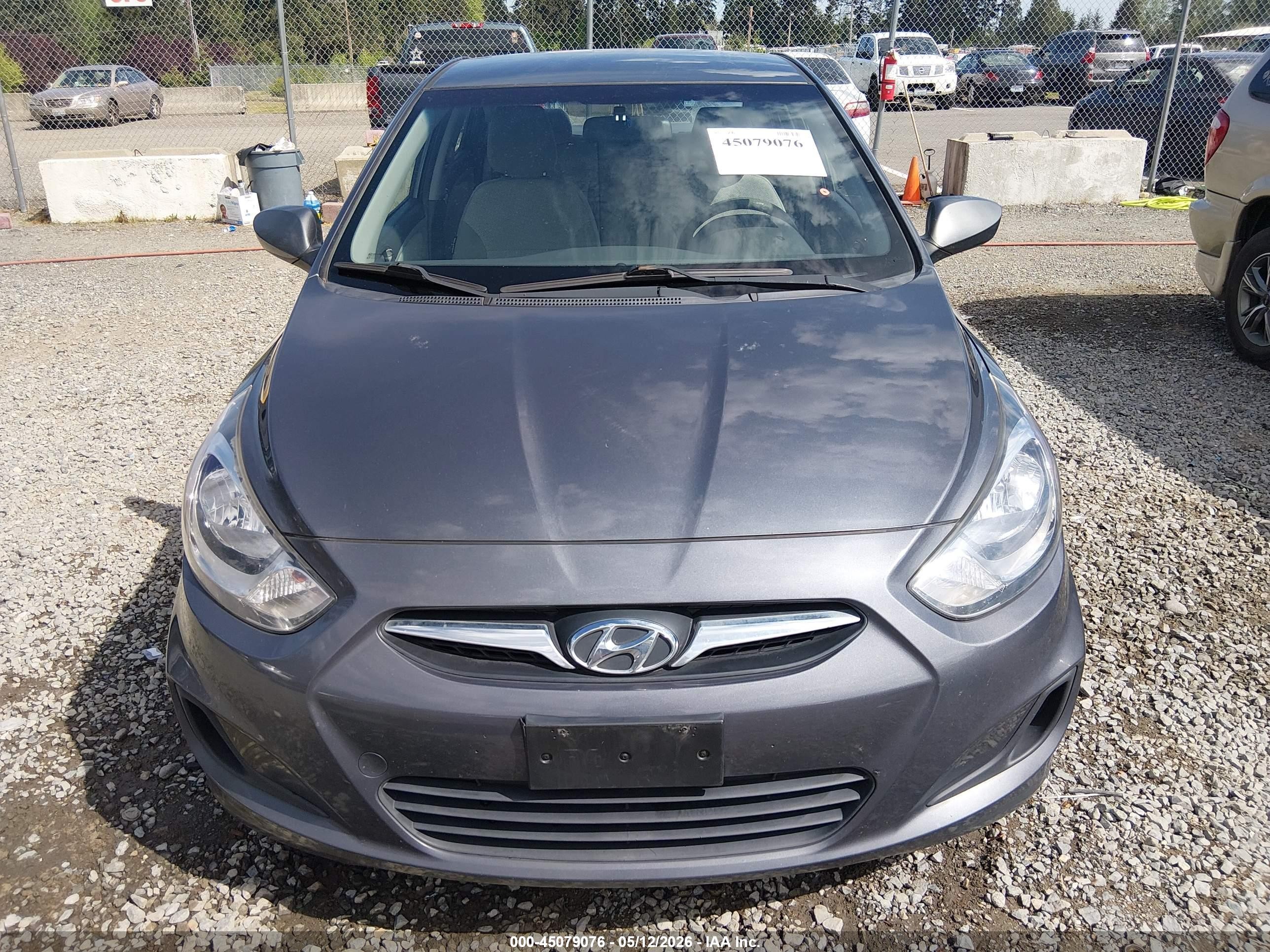2012 Hyundai Accent Gls Gray vin: KMHCT4AE8CU045086