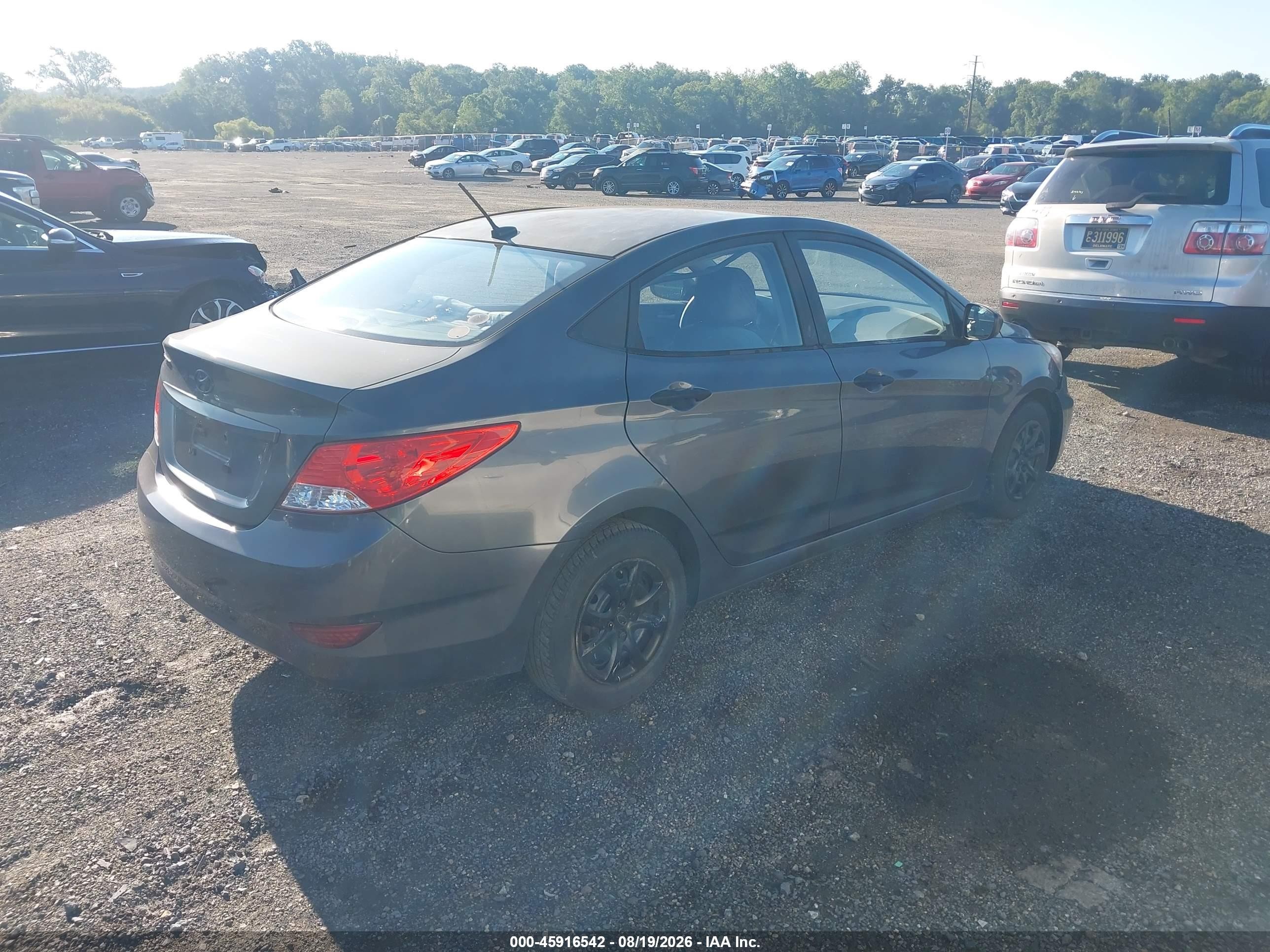2012 Hyundai Accent Gls Gray vin: KMHCT4AE8CU051583
