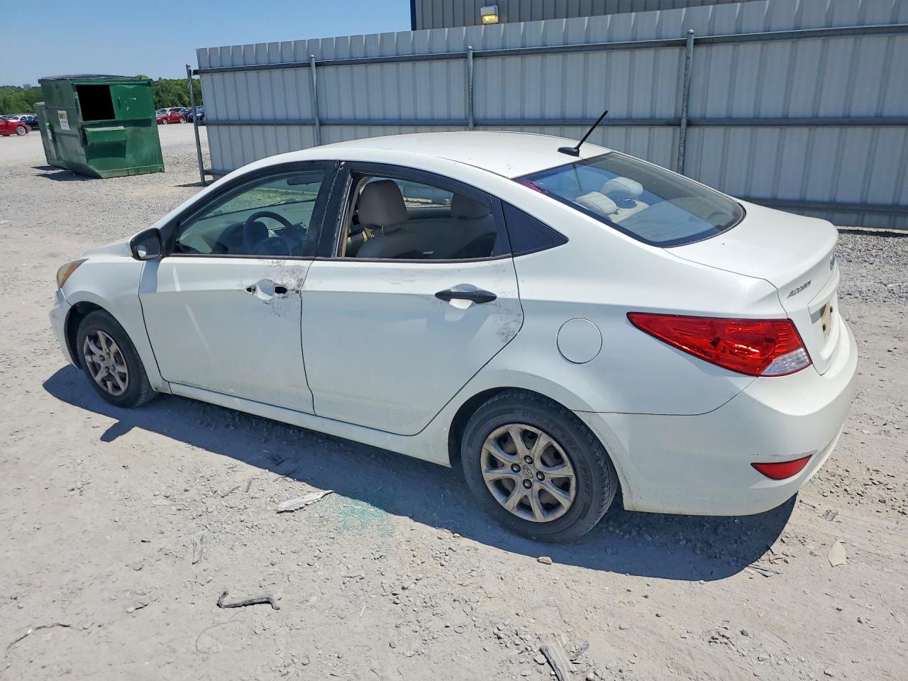 2012 Hyundai Accent Gls White vin: KMHCT4AE8CU054080