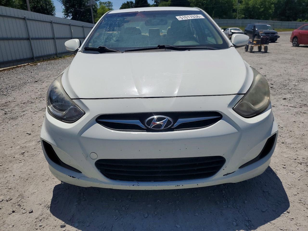 2012 Hyundai Accent Gls White vin: KMHCT4AE8CU054080