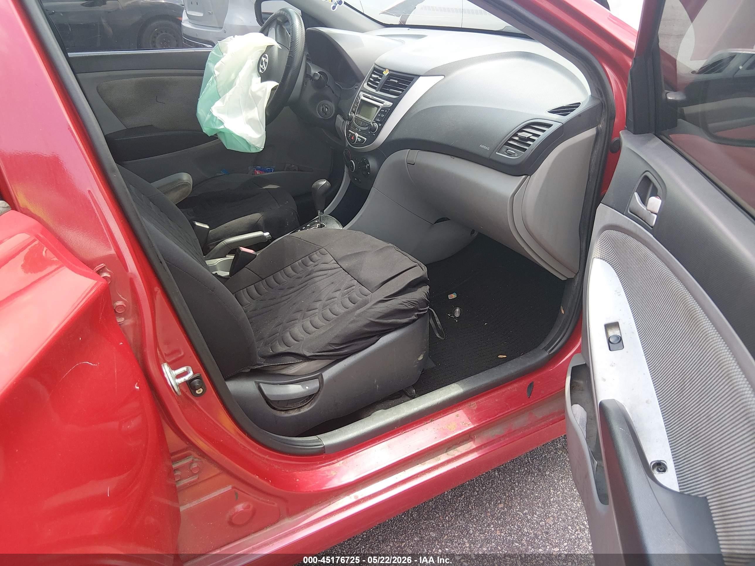 2012 Hyundai Accent Gls Red vin: KMHCT4AE8CU187910