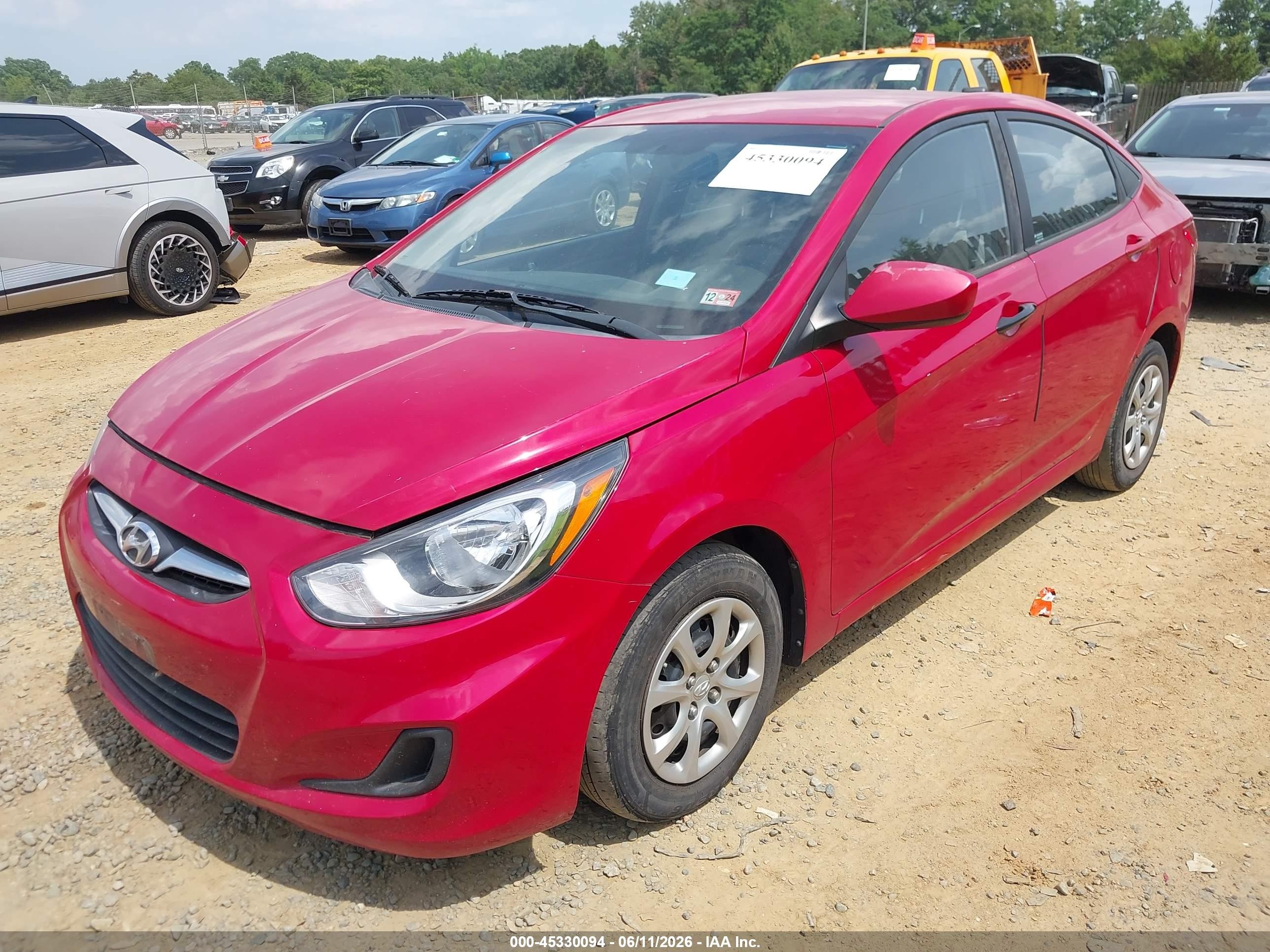 2012 Hyundai Accent Gls Красный vin: KMHCT4AE8CU206150