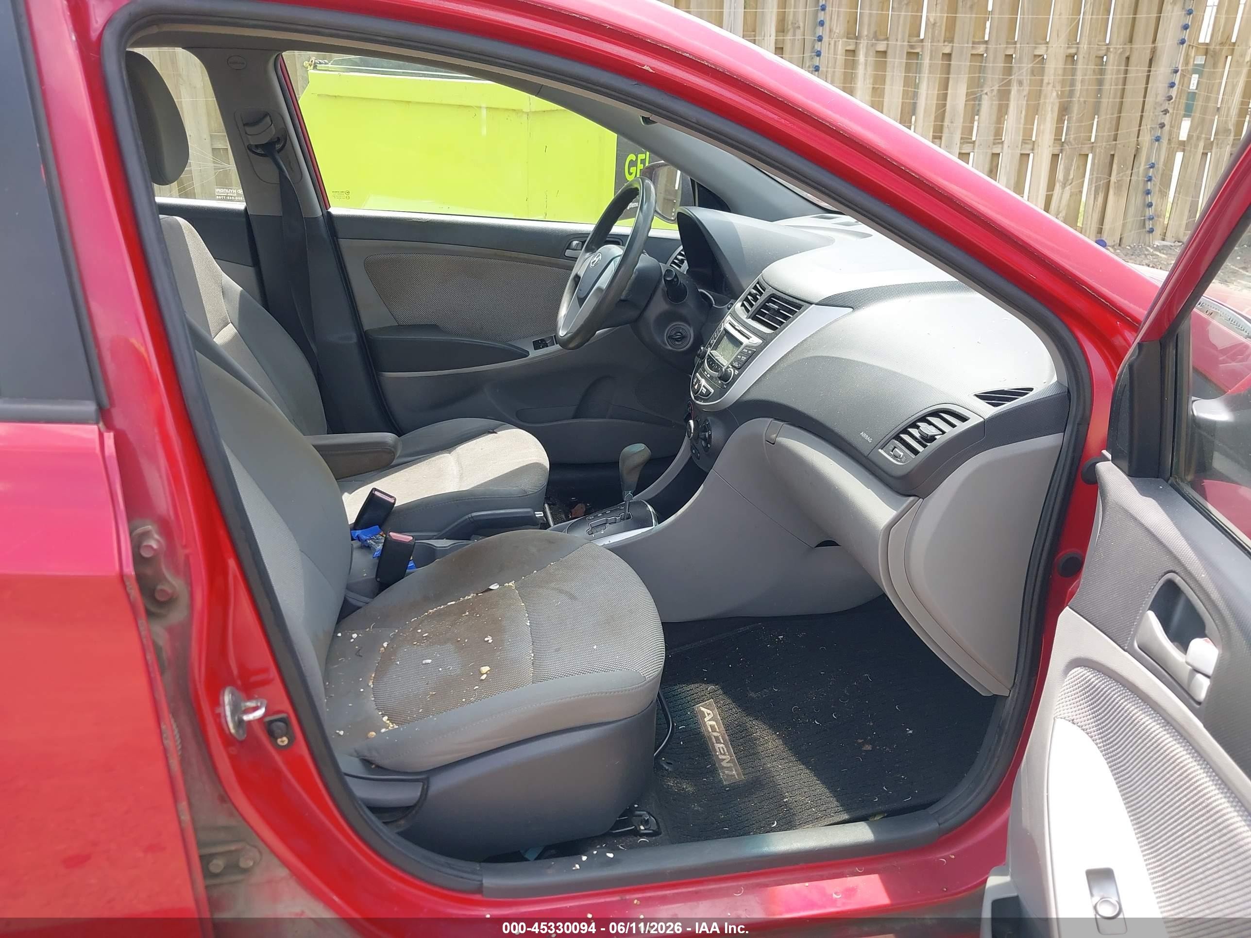 2012 Hyundai Accent Gls Красный vin: KMHCT4AE8CU206150