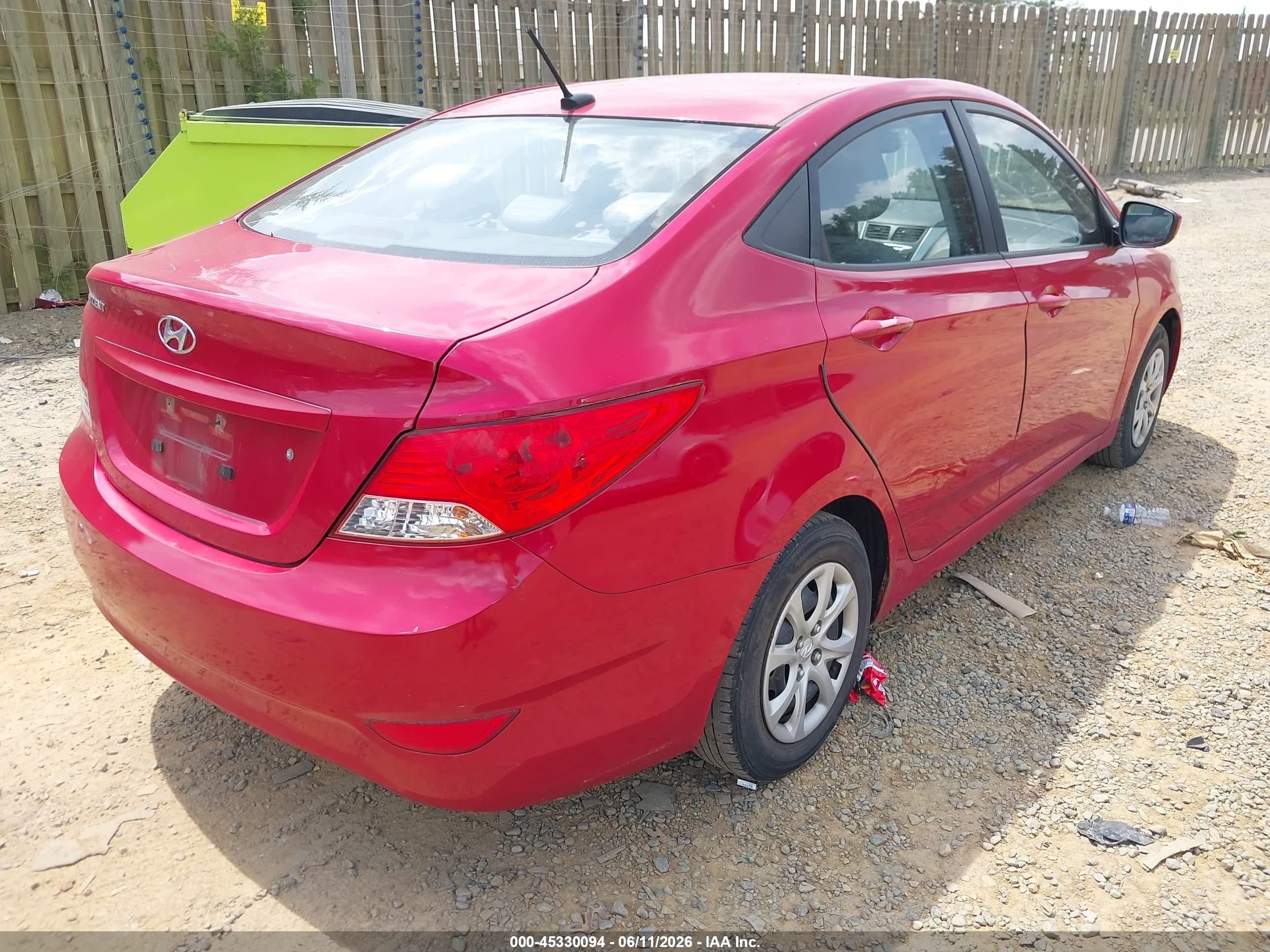 2012 Hyundai Accent Gls Красный vin: KMHCT4AE8CU206150
