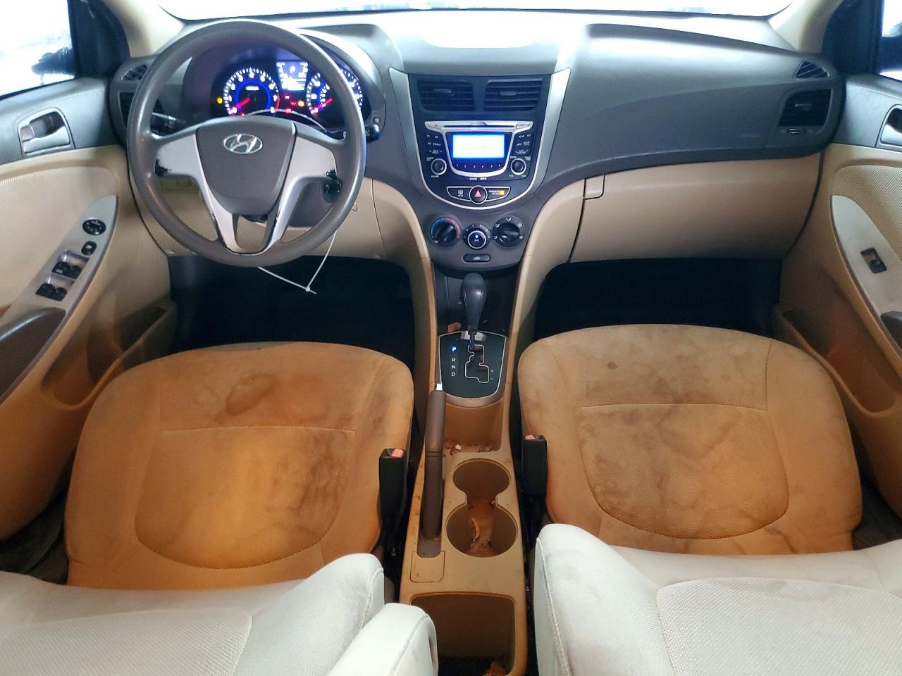 2012 Hyundai Accent Gls White vin: KMHCT4AE8CU241352