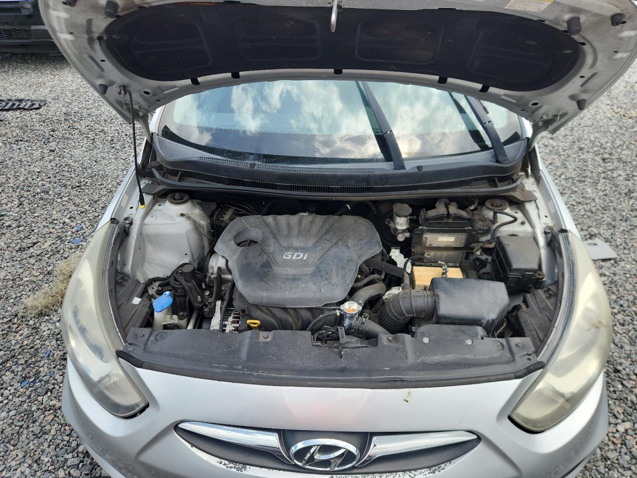 2013 Hyundai Accent Gls Silver vin: KMHCT4AE8DU332090