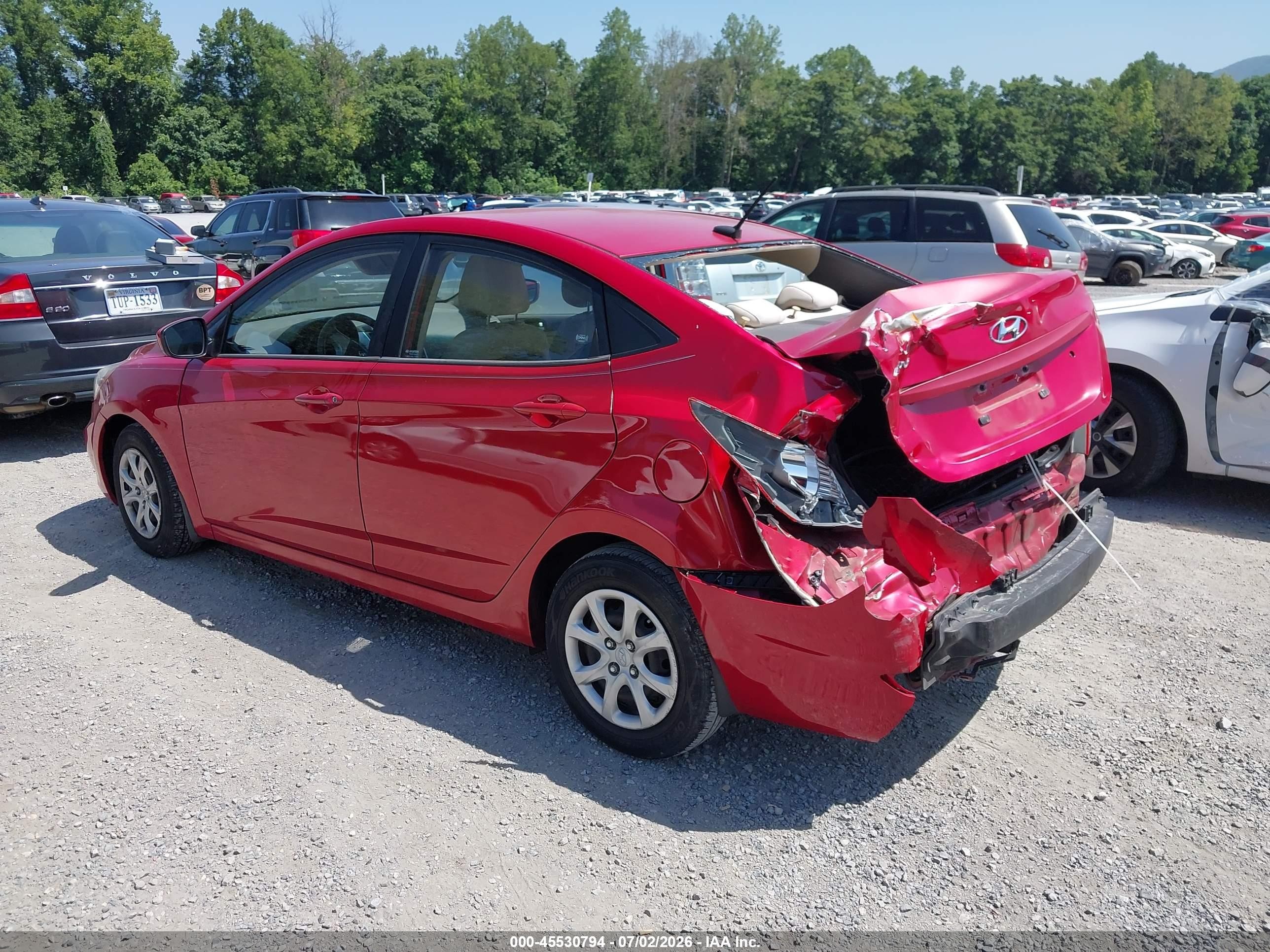 2013 Hyundai Accent Gls Red vin: KMHCT4AE8DU355188