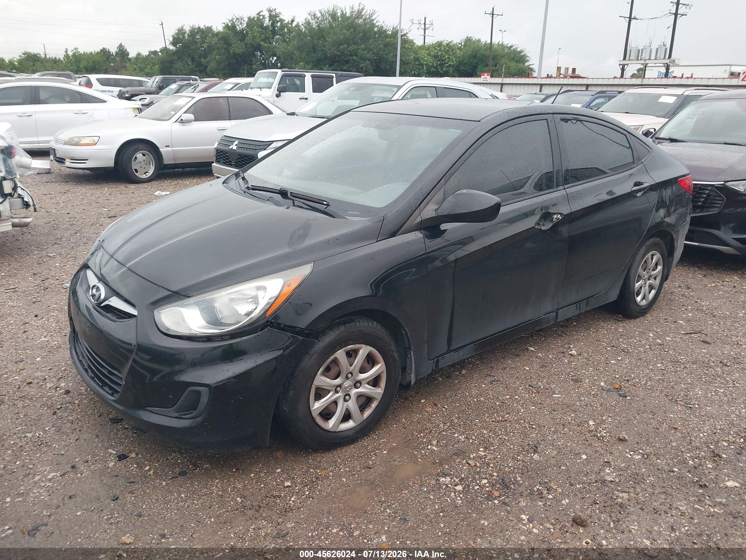 2013 Hyundai Accent Gls Black vin: KMHCT4AE8DU397540