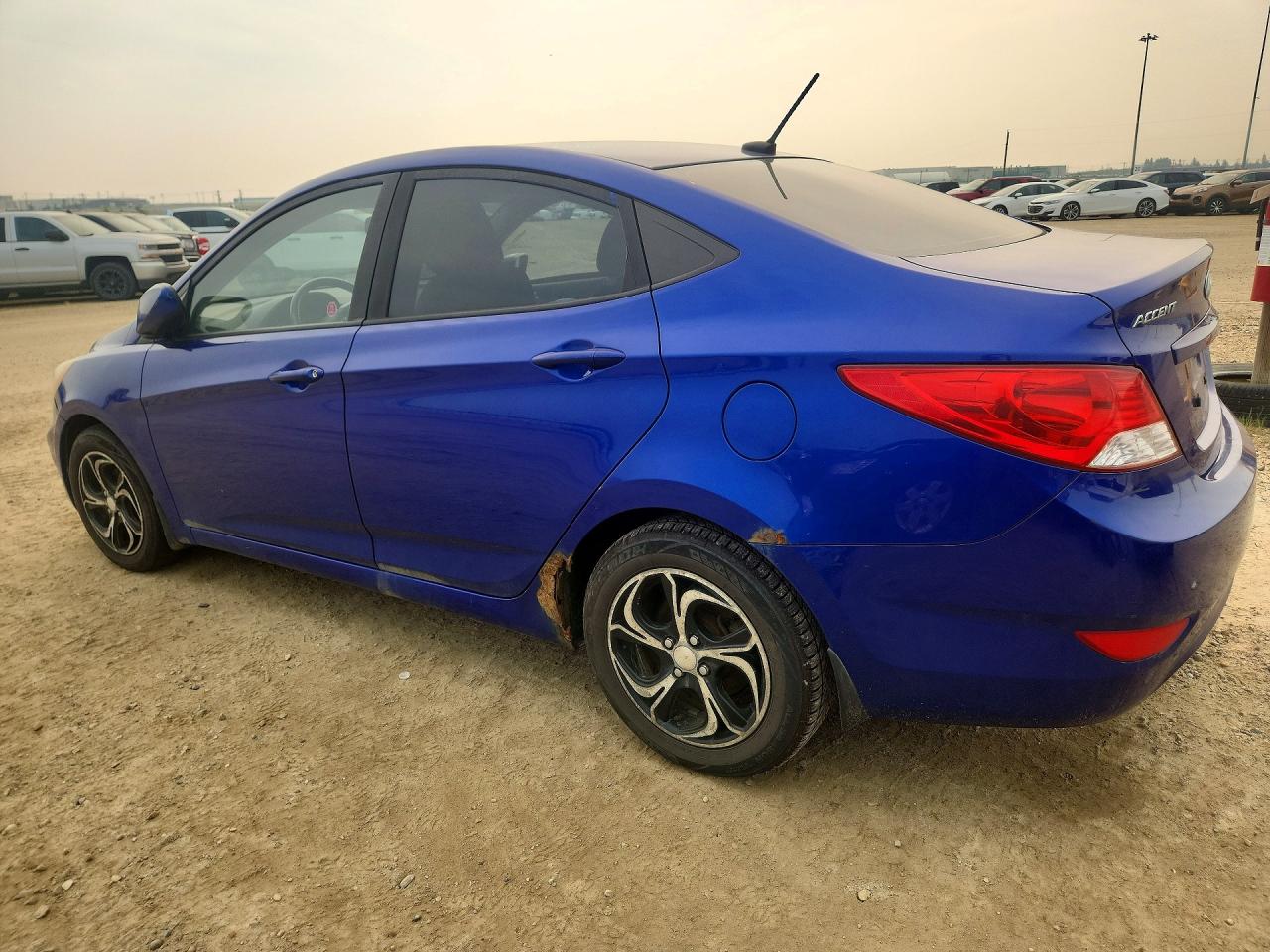 2013 Hyundai Accent Gls Синий vin: KMHCT4AE8DU429502