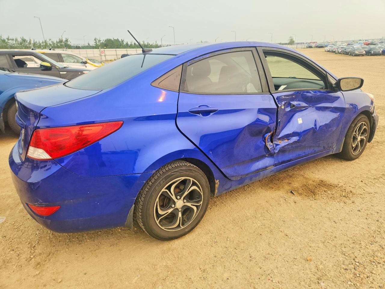 2013 Hyundai Accent Gls Синий vin: KMHCT4AE8DU429502