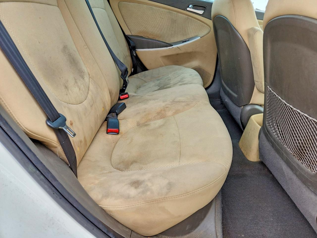 2013 Hyundai Accent Gls White vin: KMHCT4AE8DU541376