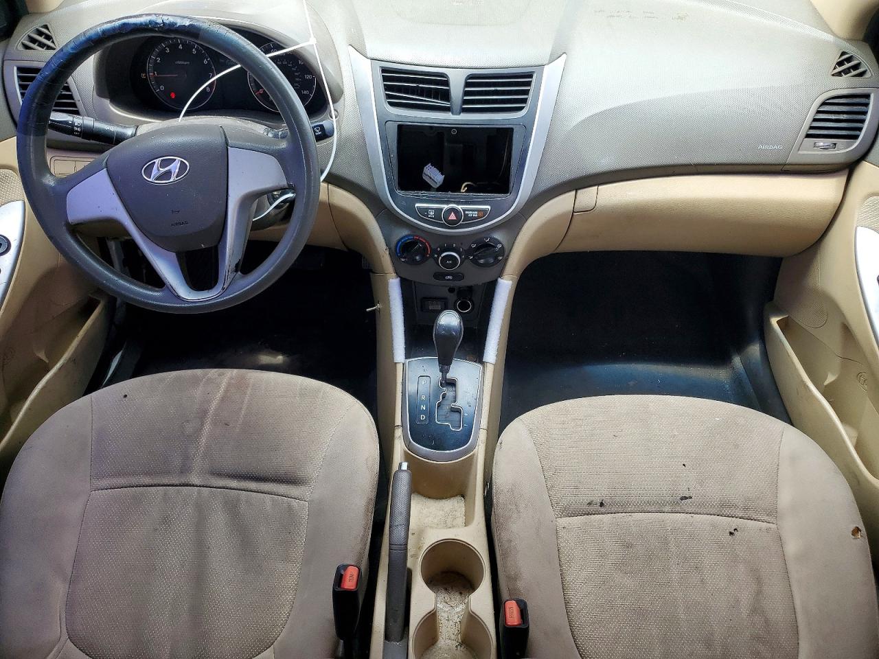 2013 Hyundai Accent Gls White vin: KMHCT4AE8DU550725