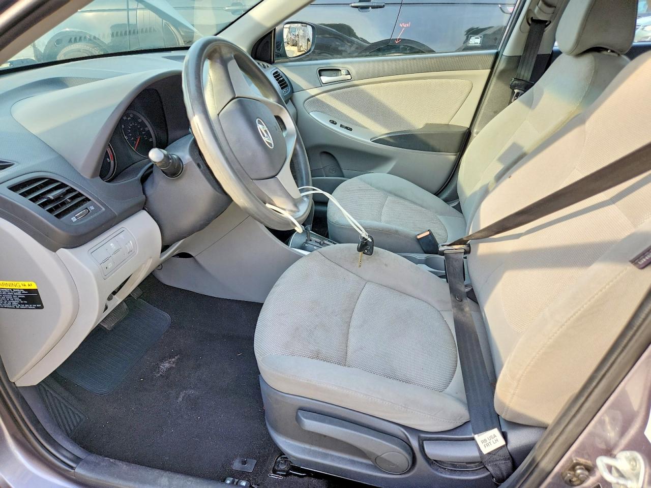2014 Hyundai Accent Gls Серый vin: KMHCT4AE8EU588389