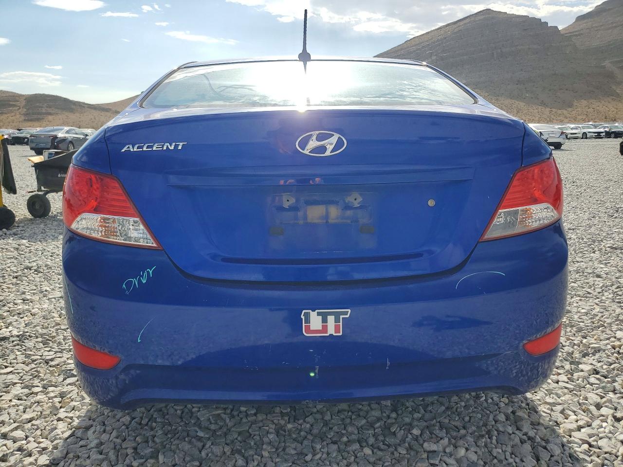 2014 Hyundai Accent Gls Синий vin: KMHCT4AE8EU623576