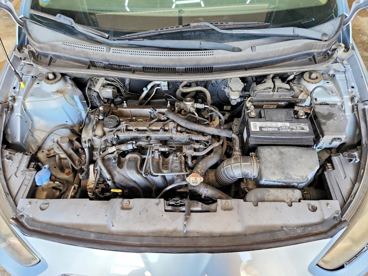 2014 Hyundai Accent Gls Blue vin: KMHCT4AE8EU660370