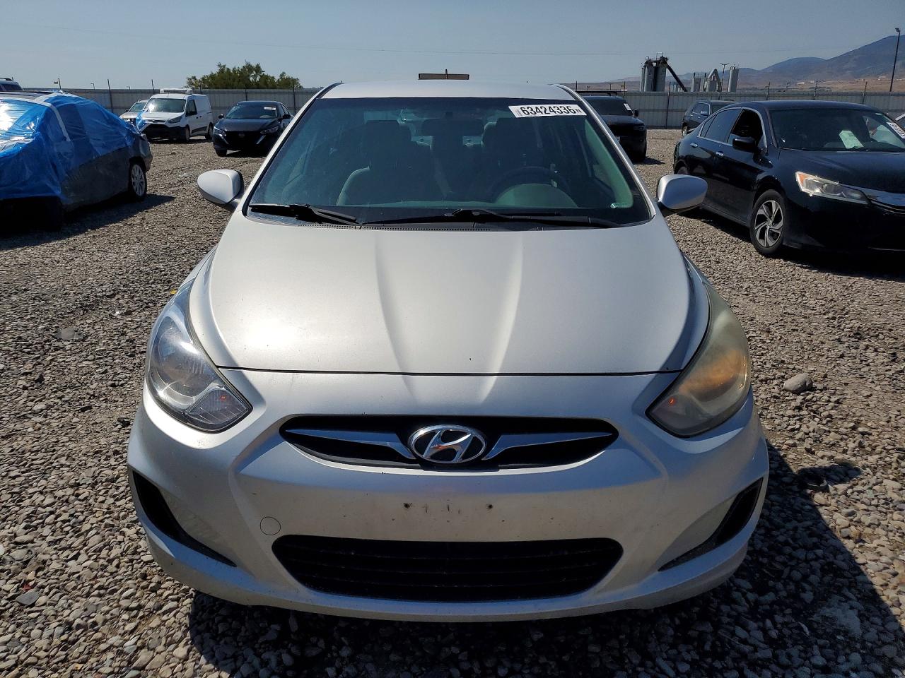 2014 Hyundai Accent Gls Silver vin: KMHCT4AE8EU688038