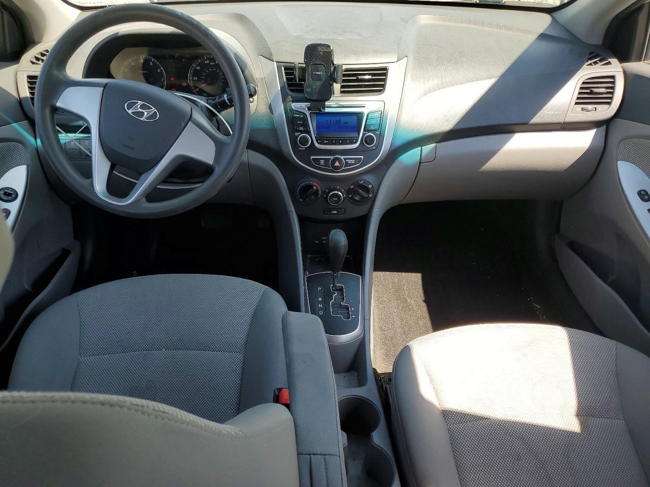 2014 Hyundai Accent Gls Silver vin: KMHCT4AE8EU688038
