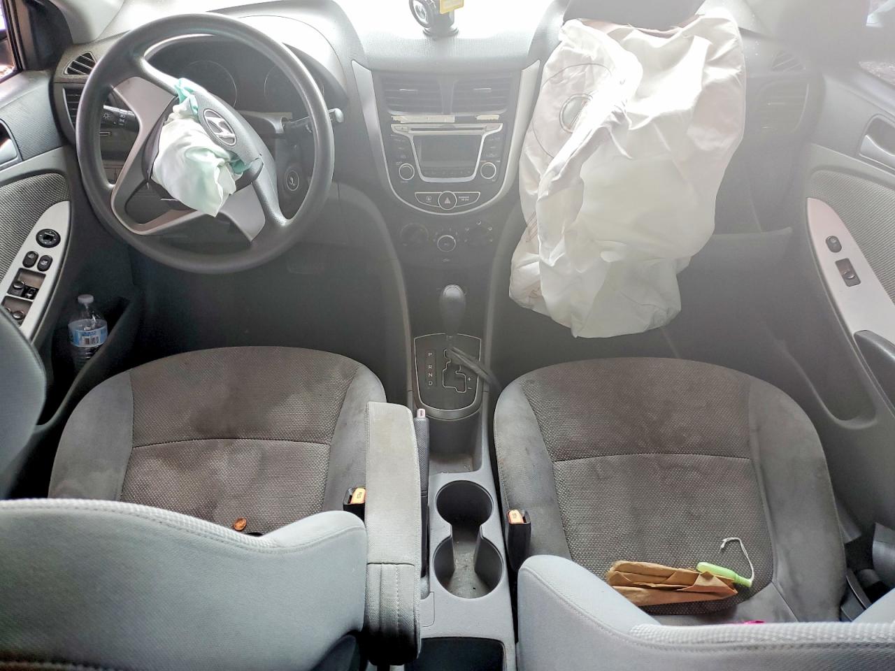 2014 Hyundai Accent Gls Серебряный vin: KMHCT4AE8EU707431