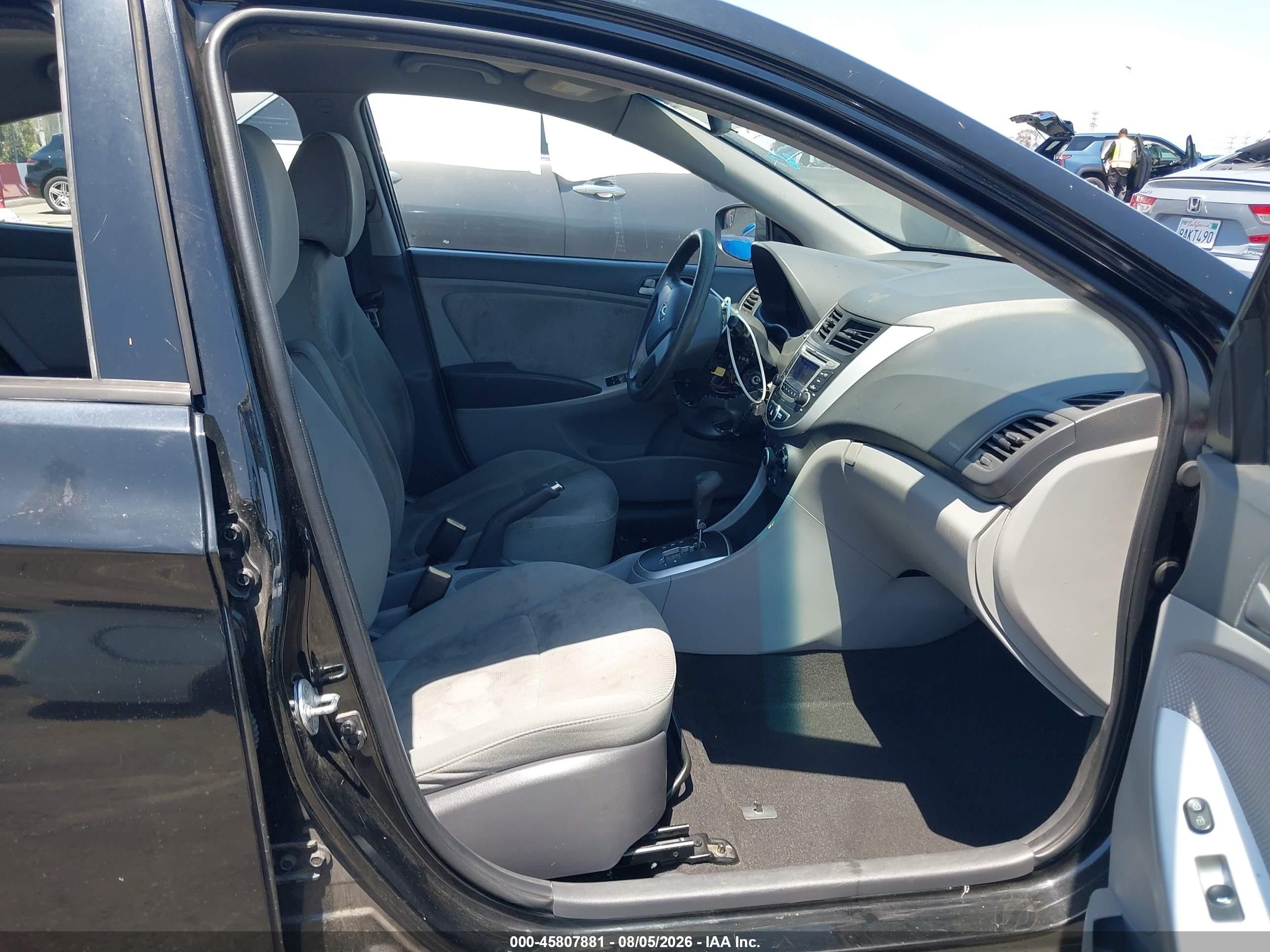 2014 Hyundai Accent Gls Black vin: KMHCT4AE8EU743619
