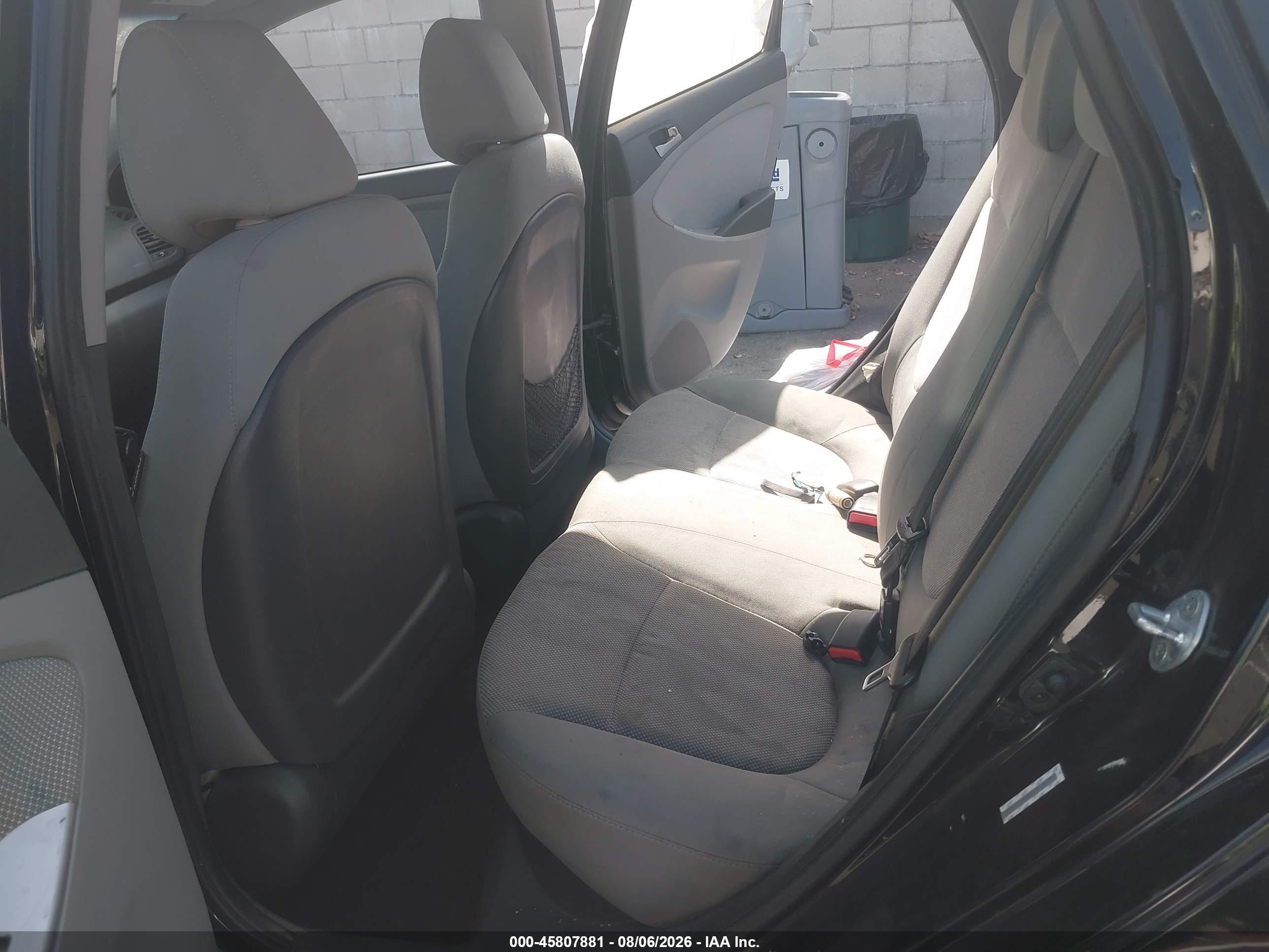 2014 Hyundai Accent Gls Black vin: KMHCT4AE8EU743619