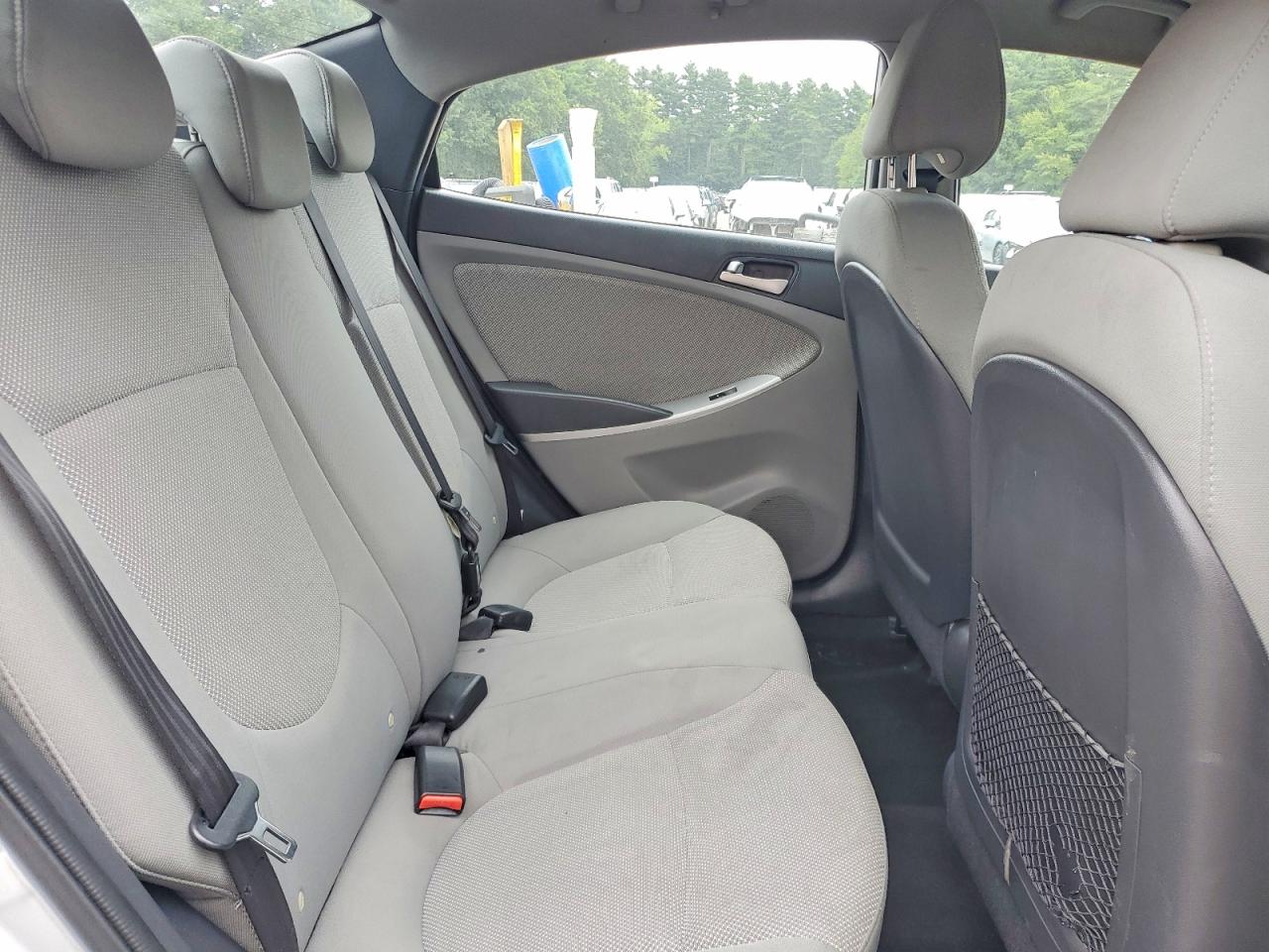 2014 Hyundai Accent Gls Silver vin: KMHCT4AE8EU774286