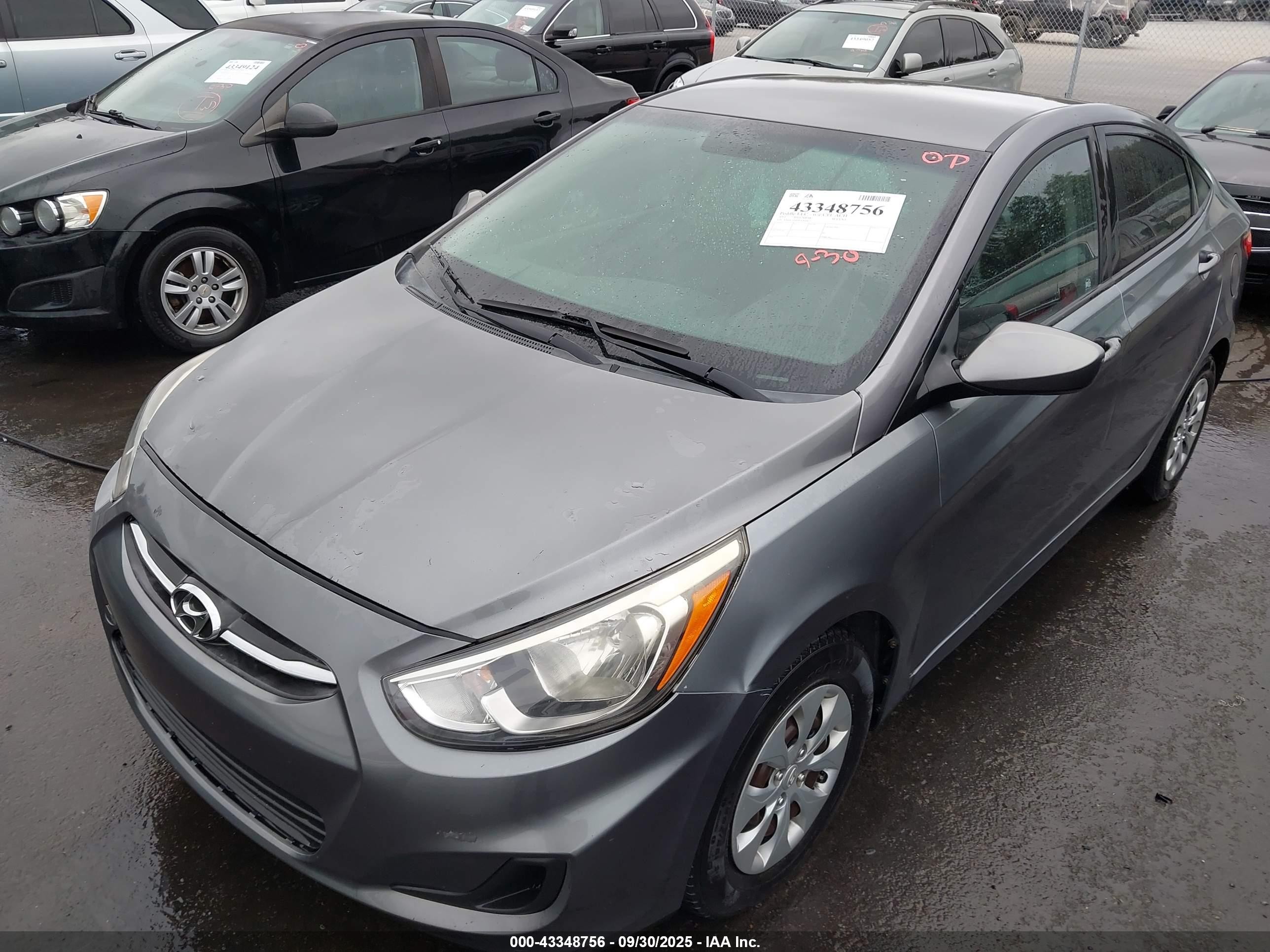 2015 Hyundai Accent Gls Серый vin: KMHCT4AE8FU800872