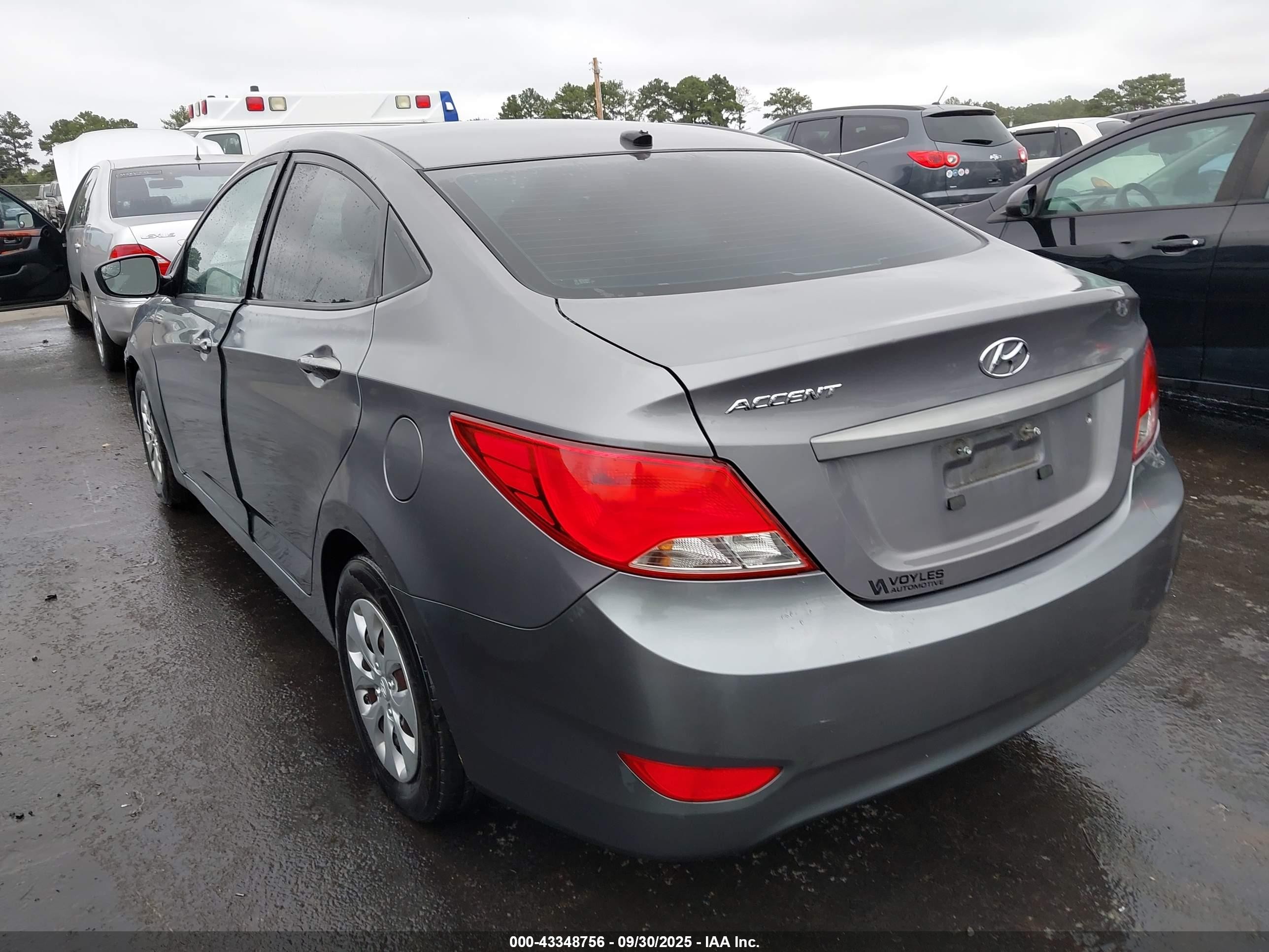 2015 Hyundai Accent Gls Серый vin: KMHCT4AE8FU800872