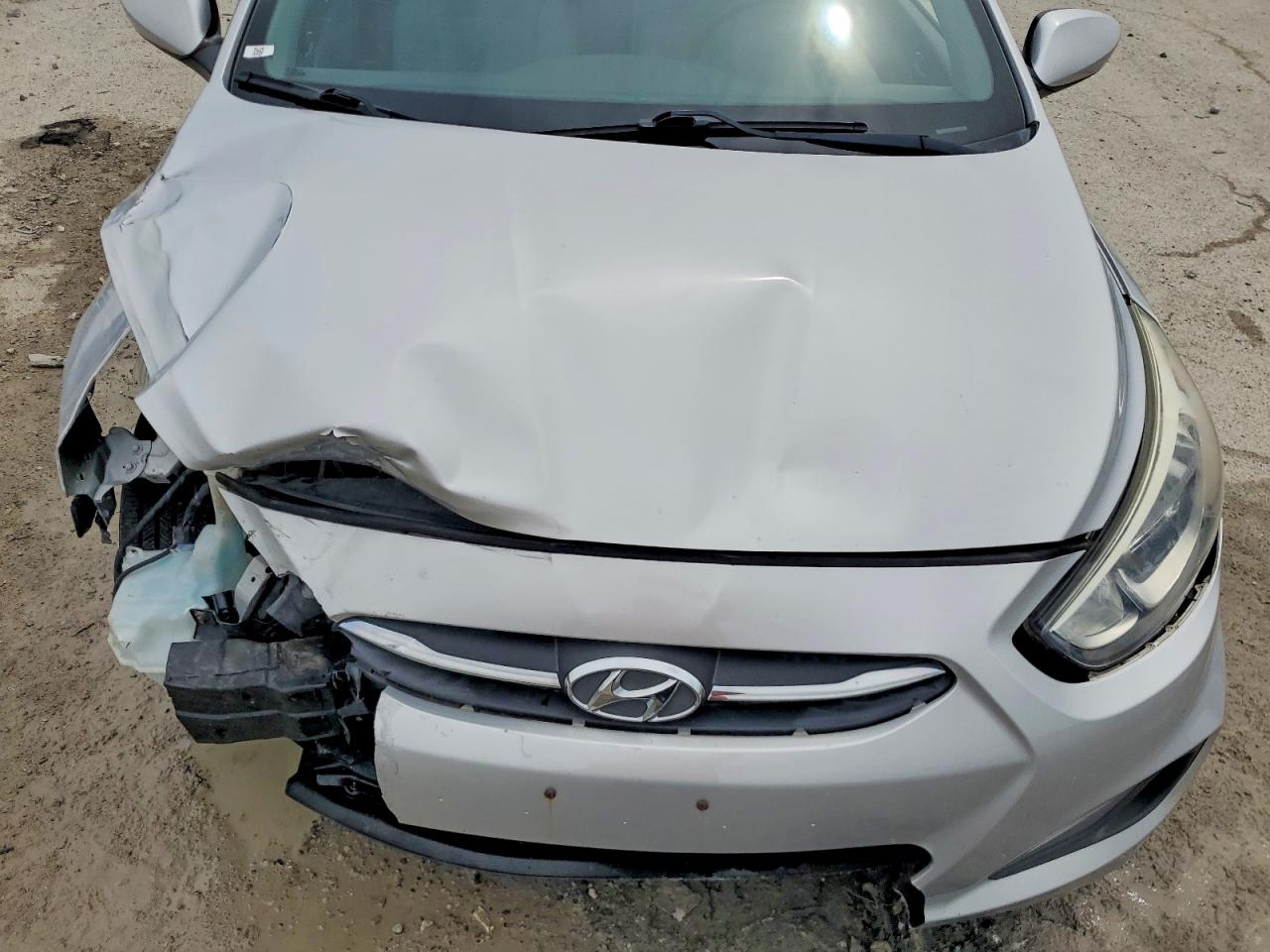 2015 Hyundai Accent Gls Silver vin: KMHCT4AE8FU873059