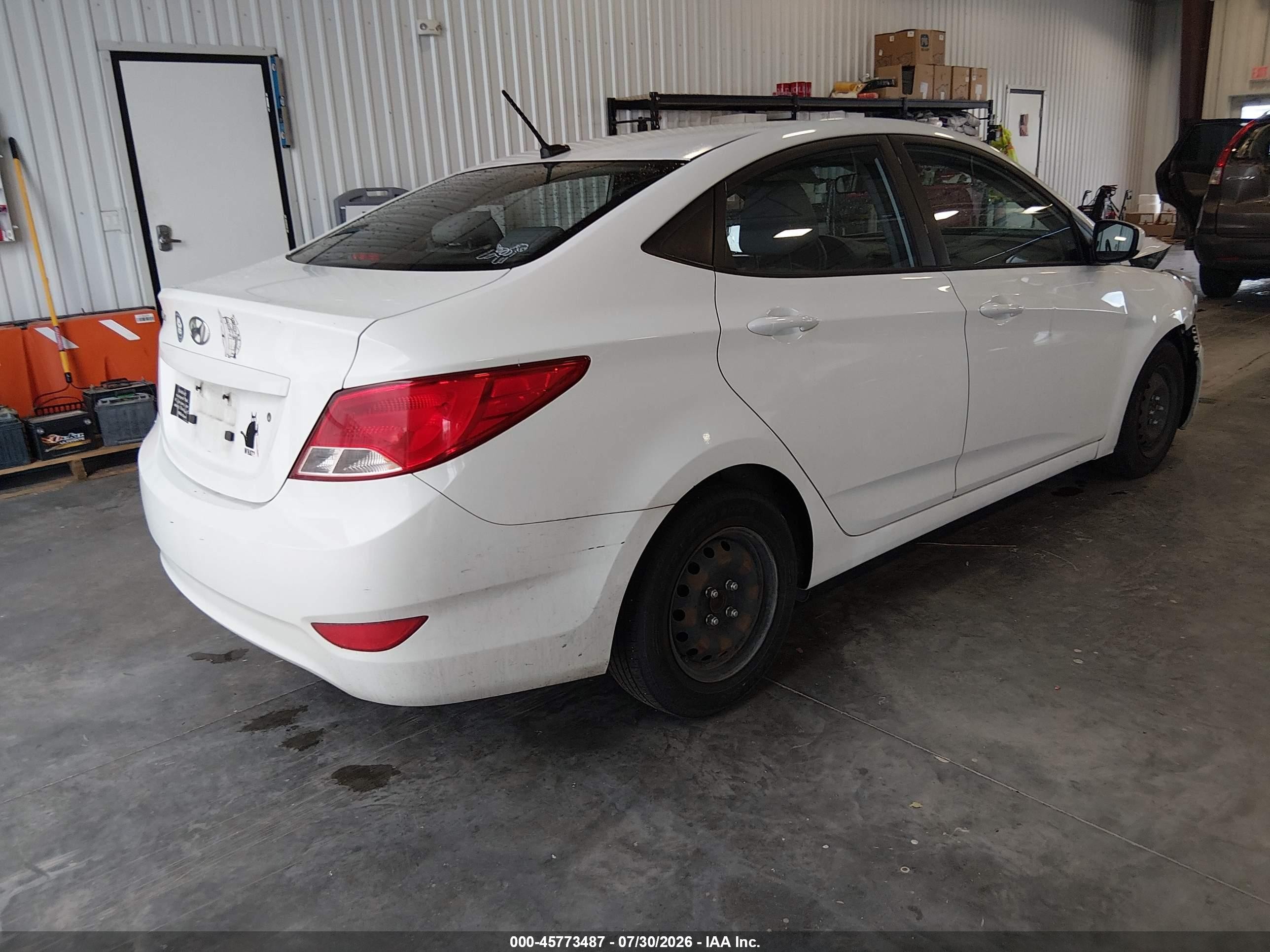 2015 Hyundai Accent Gls White vin: KMHCT4AE8FU919330
