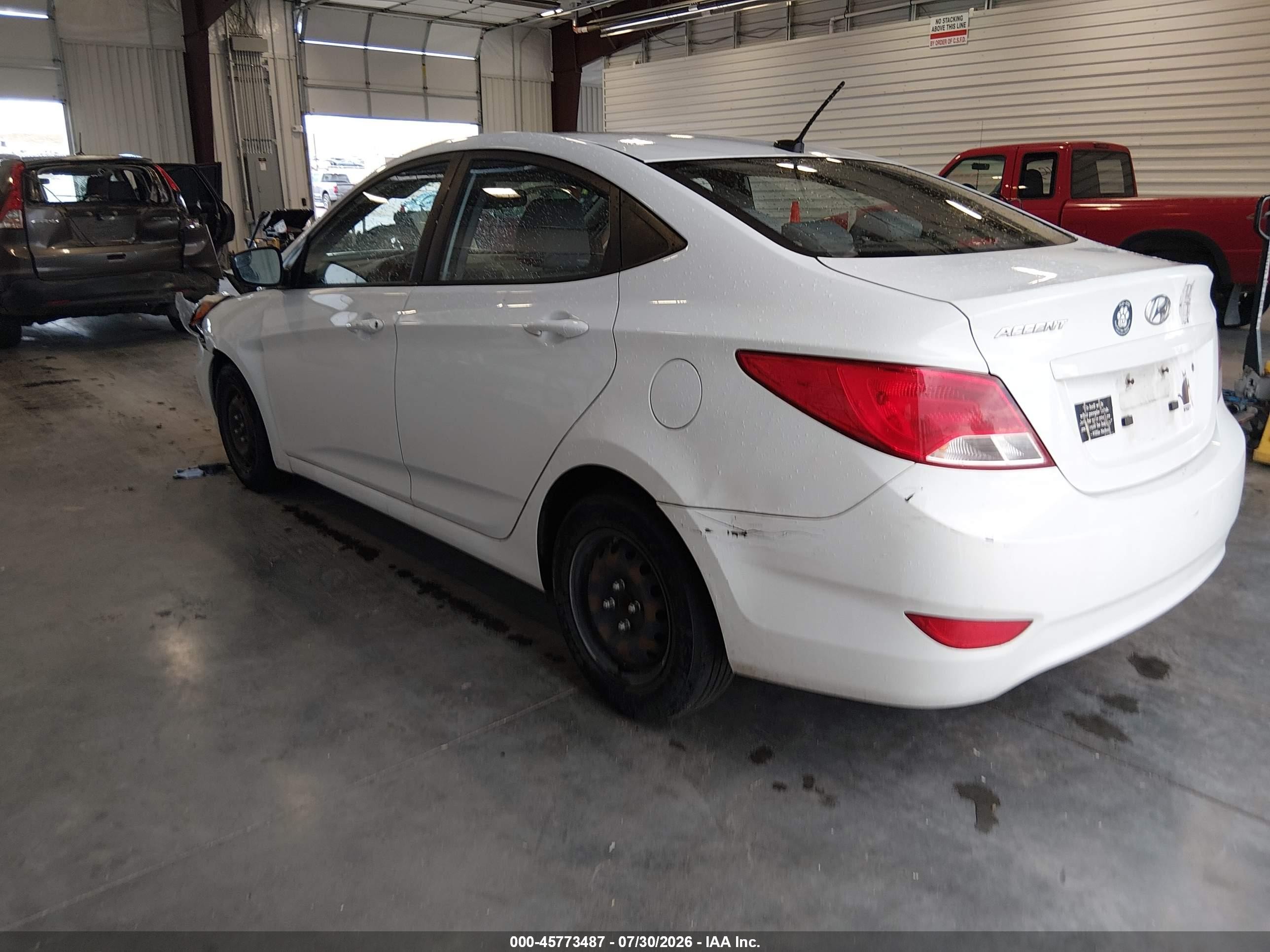 2015 Hyundai Accent Gls White vin: KMHCT4AE8FU919330