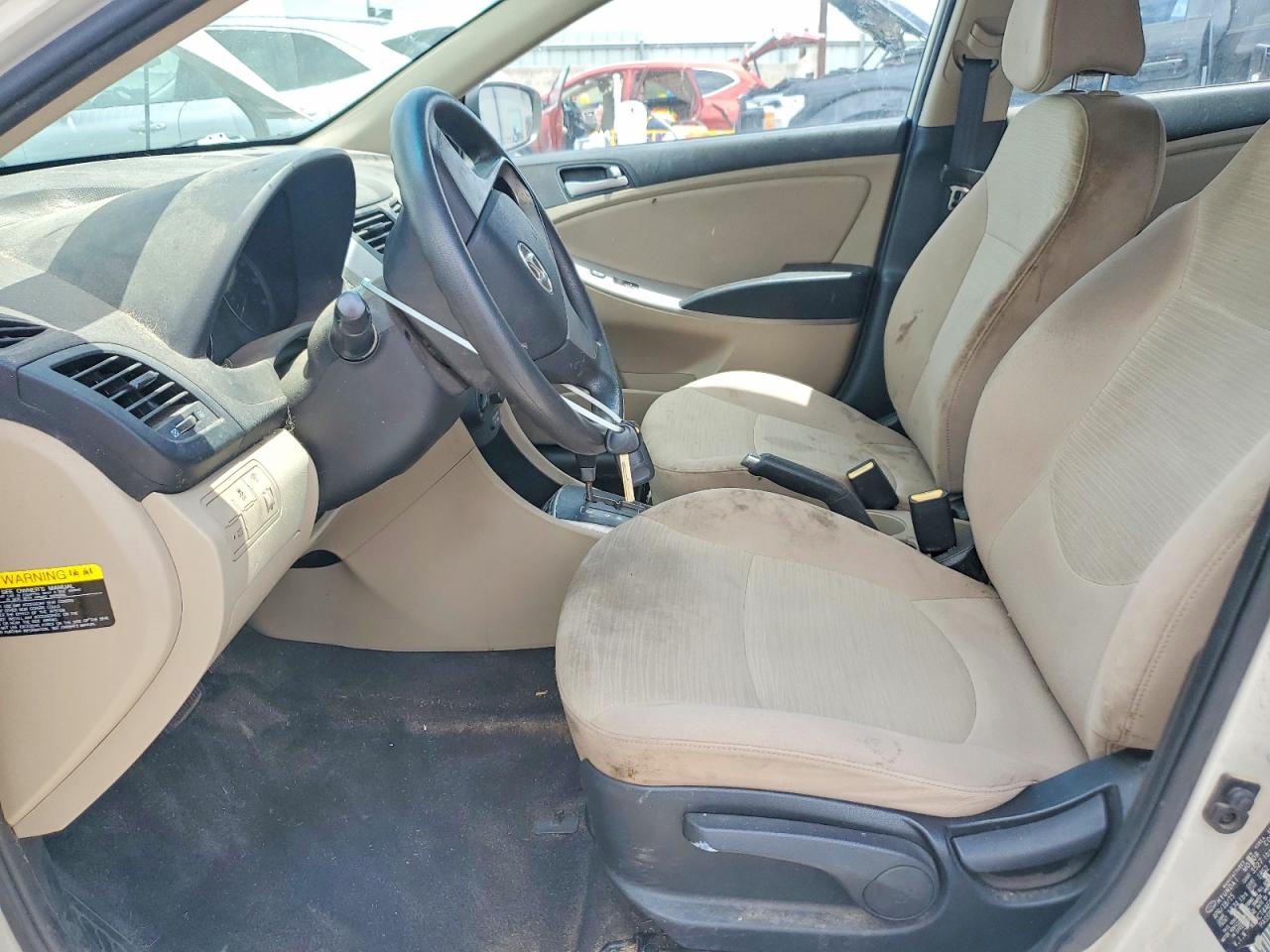 2015 Hyundai Accent Gls Tan vin: KMHCT4AE8FU921837
