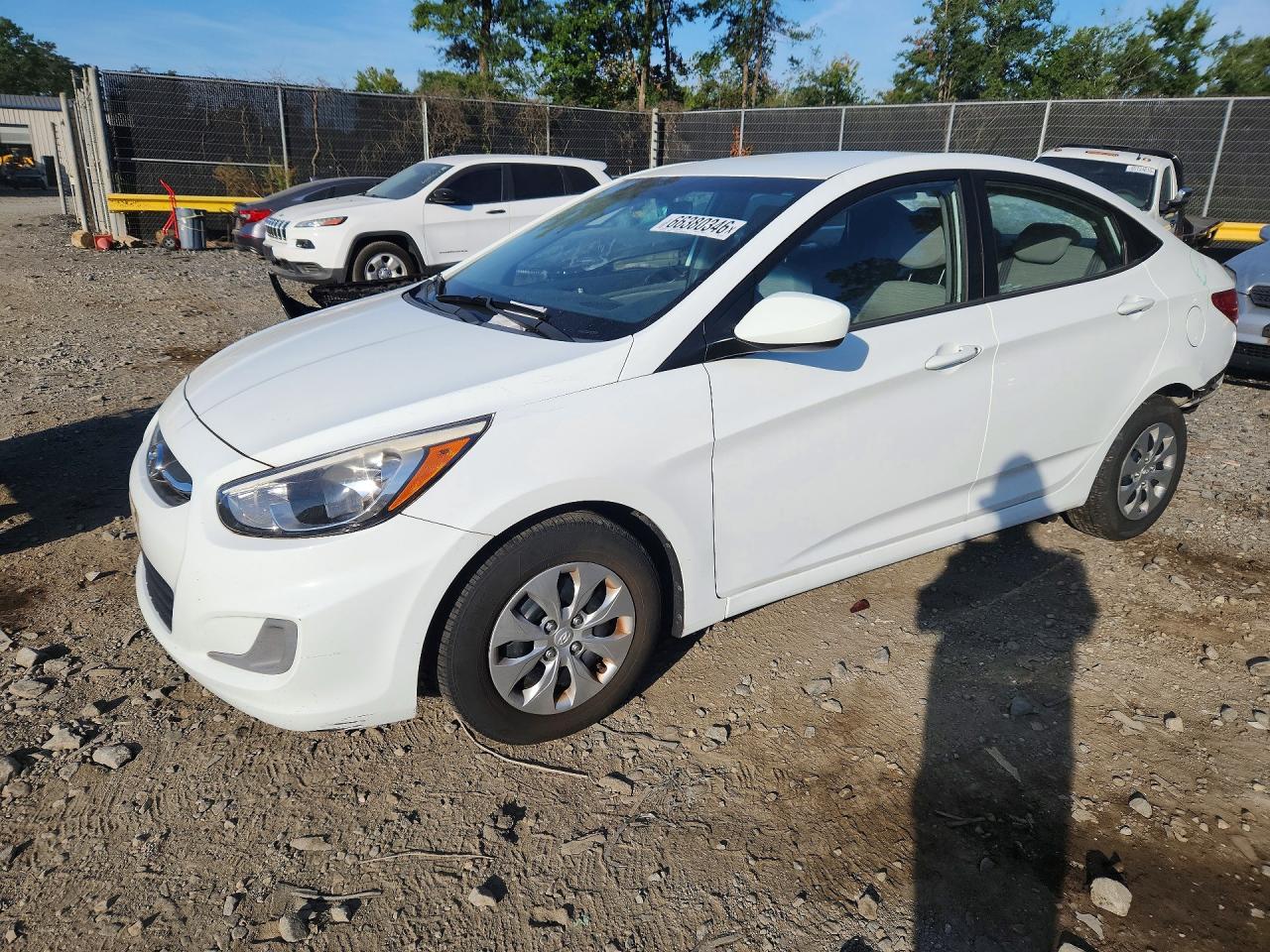 2016 Hyundai Accent Se White vin: KMHCT4AE8GU971221