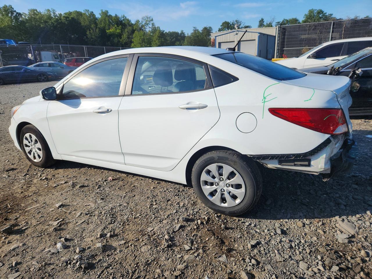 2016 Hyundai Accent Se White vin: KMHCT4AE8GU971221